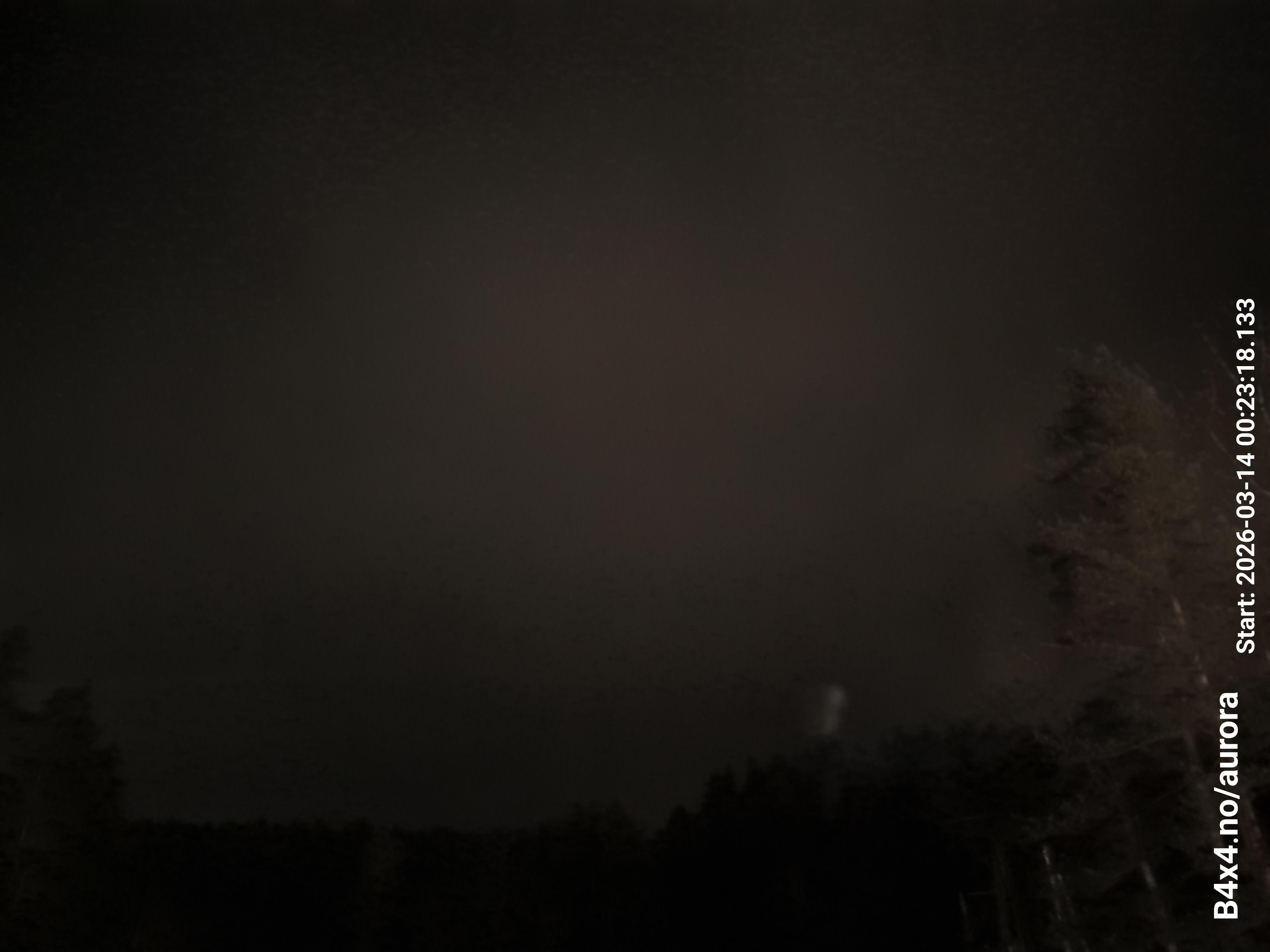 aurle_20260314_002334_lys26_star50_KP04_ISO1000_Lukker15.jpeg