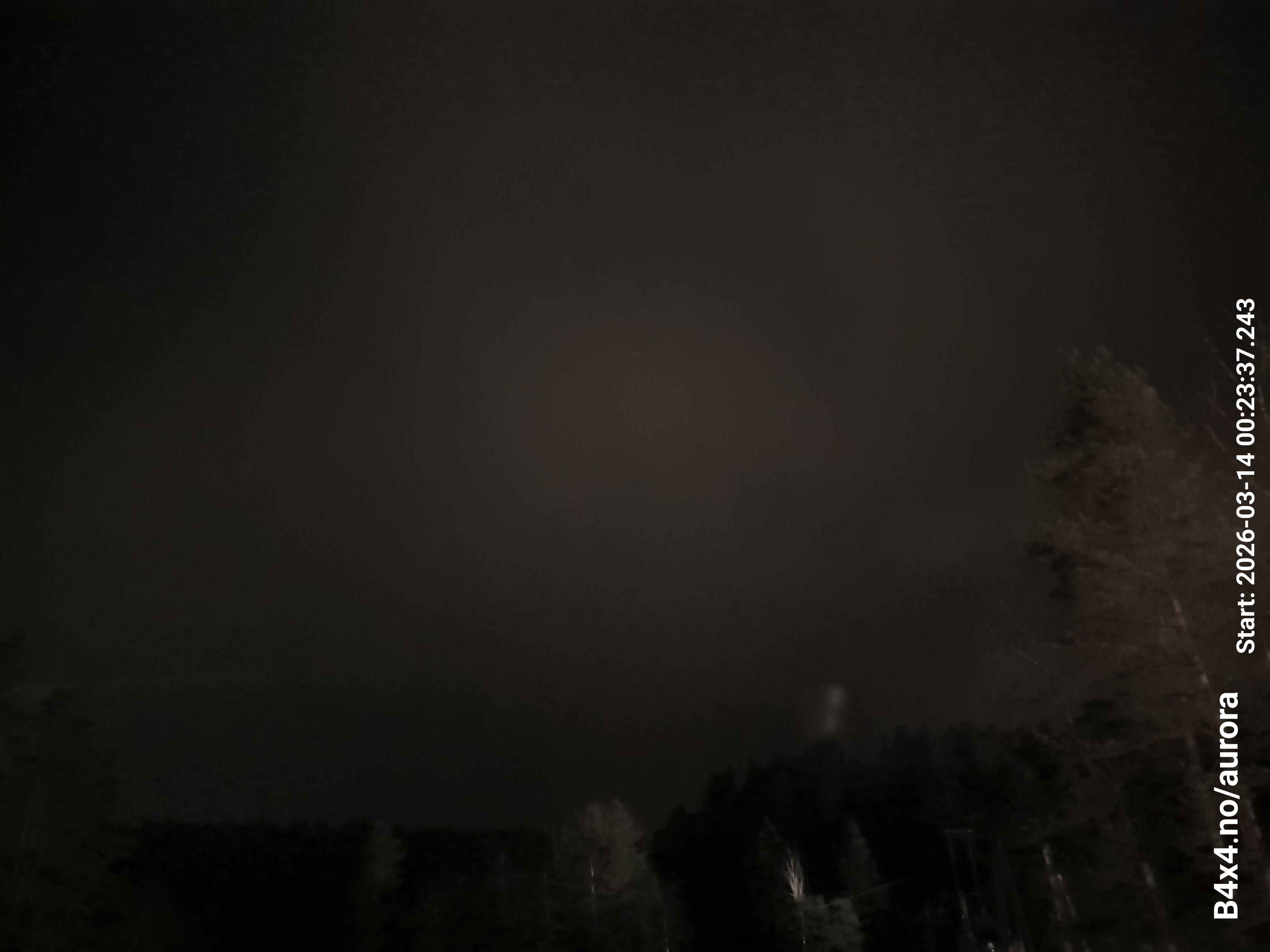 aurle_20260314_002353_lys27_star50_KP04_ISO1000_Lukker15.jpeg