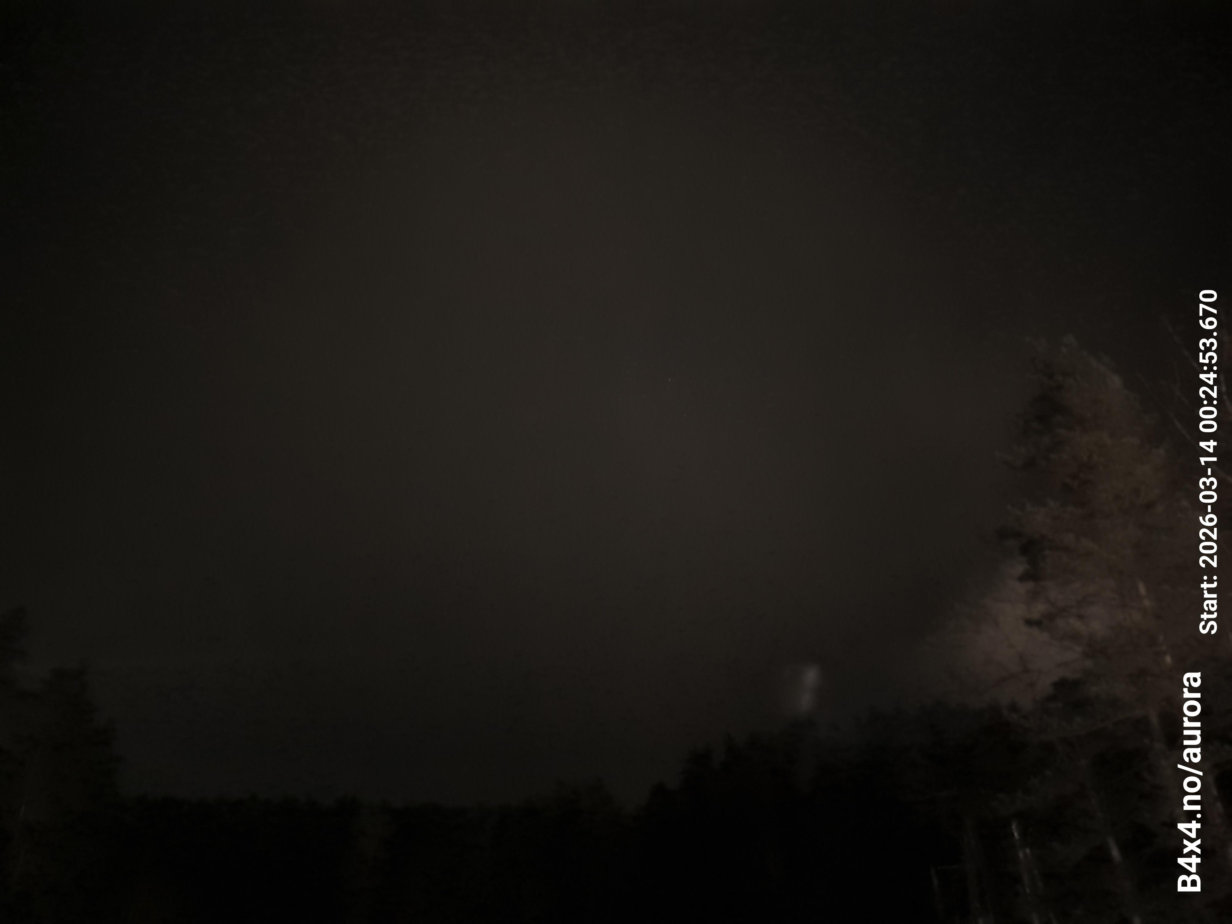 aurle_20260314_002509_lys24_star50_KP04_ISO1000_Lukker15.jpeg
