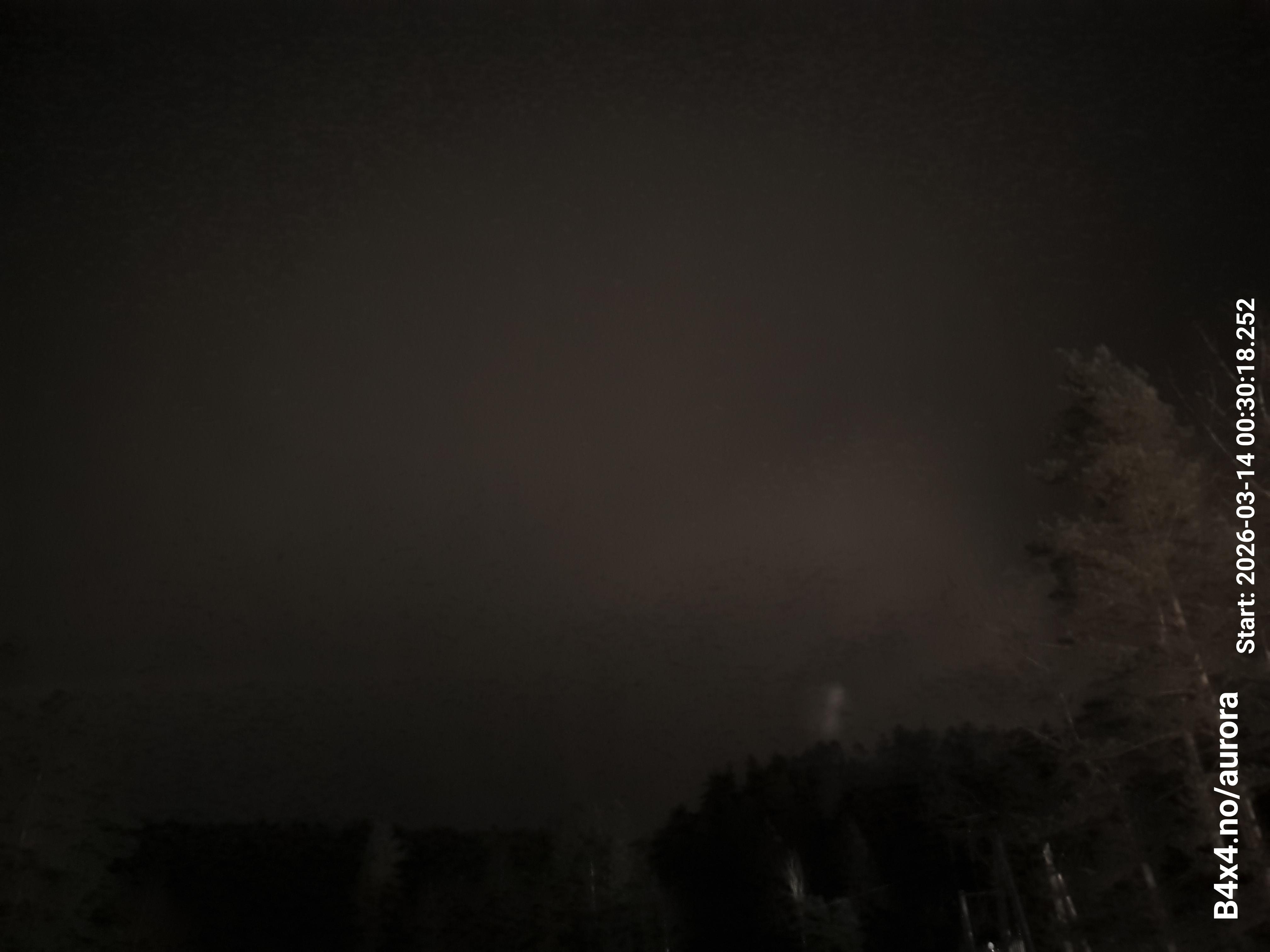 aurle_20260314_003034_lys28_star50_KP05_ISO1000_Lukker15.jpeg