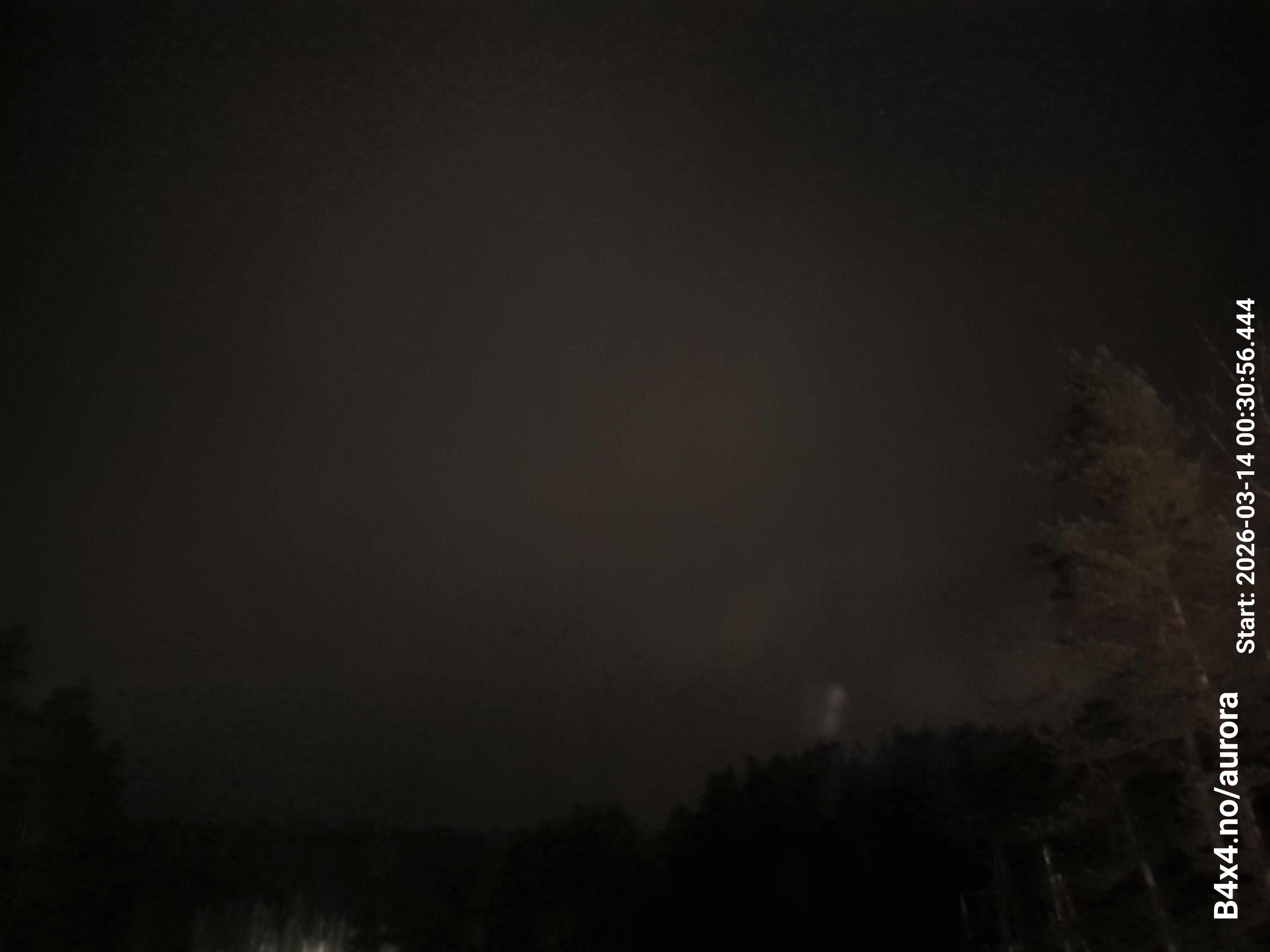 aurle_20260314_003112_lys26_star50_KP05_ISO1000_Lukker15.jpeg