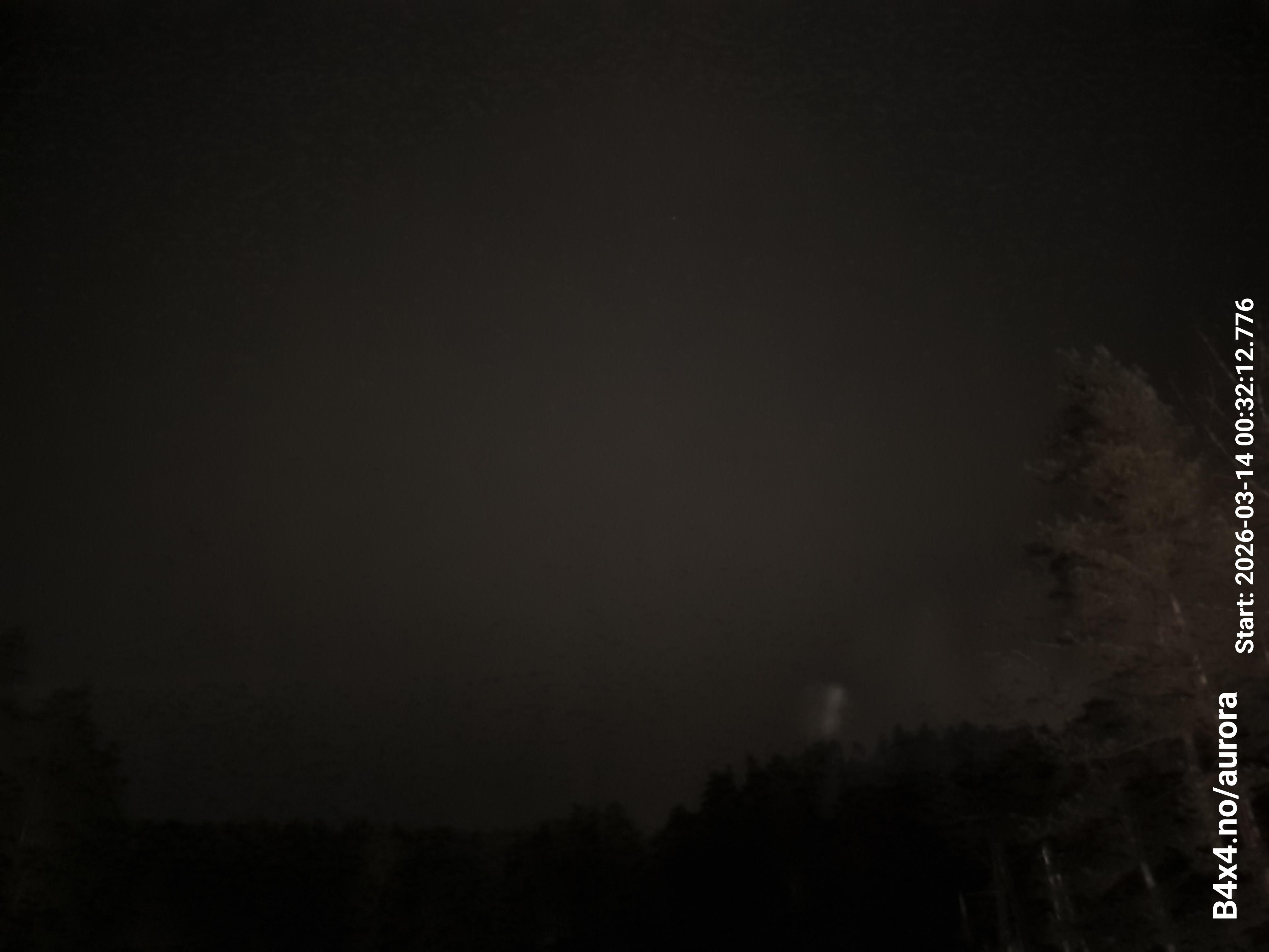 aurle_20260314_003229_lys24_star50_KP05_ISO1000_Lukker15.jpeg