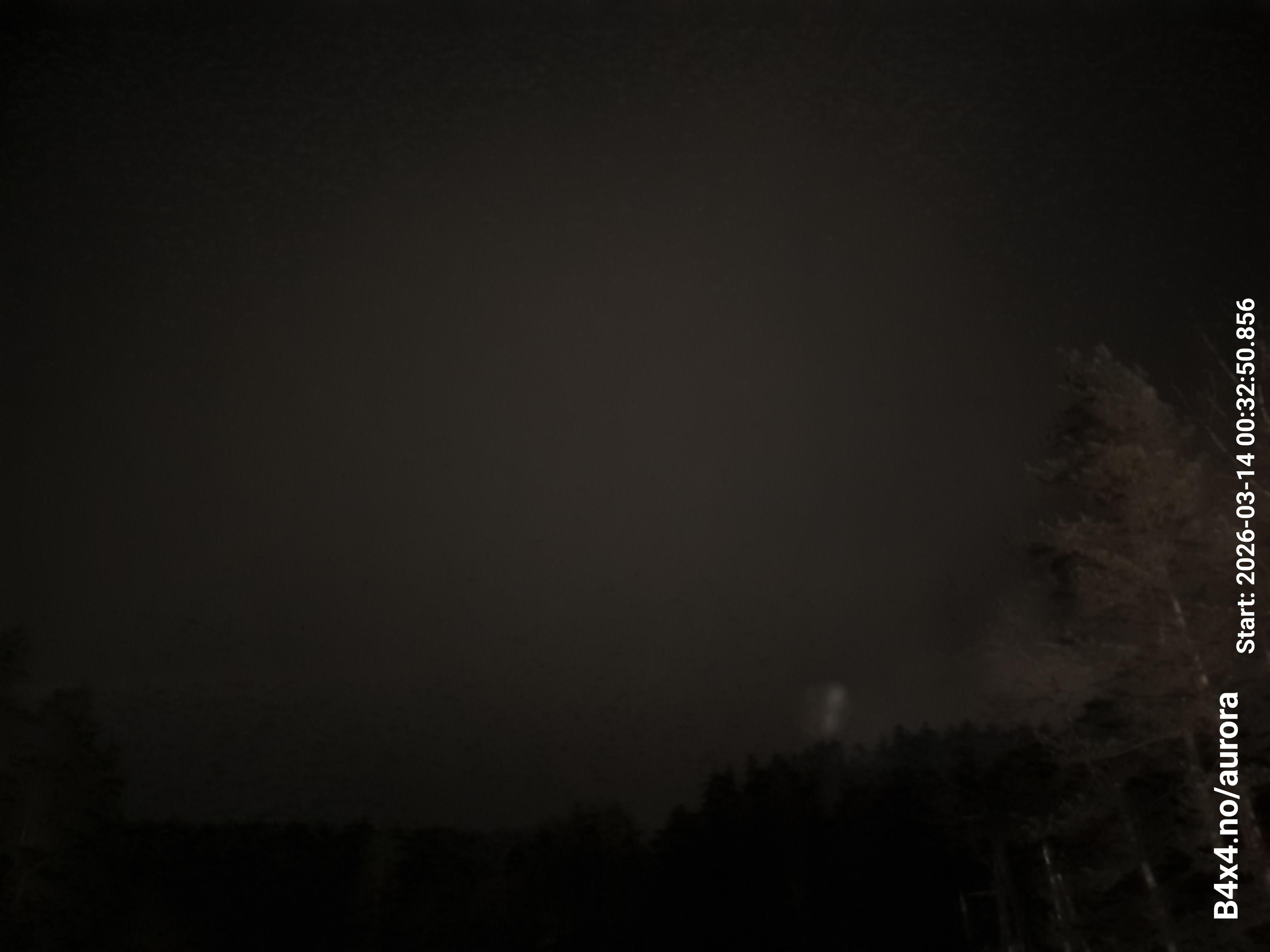 aurle_20260314_003307_lys24_star50_KP05_ISO1000_Lukker15.jpeg