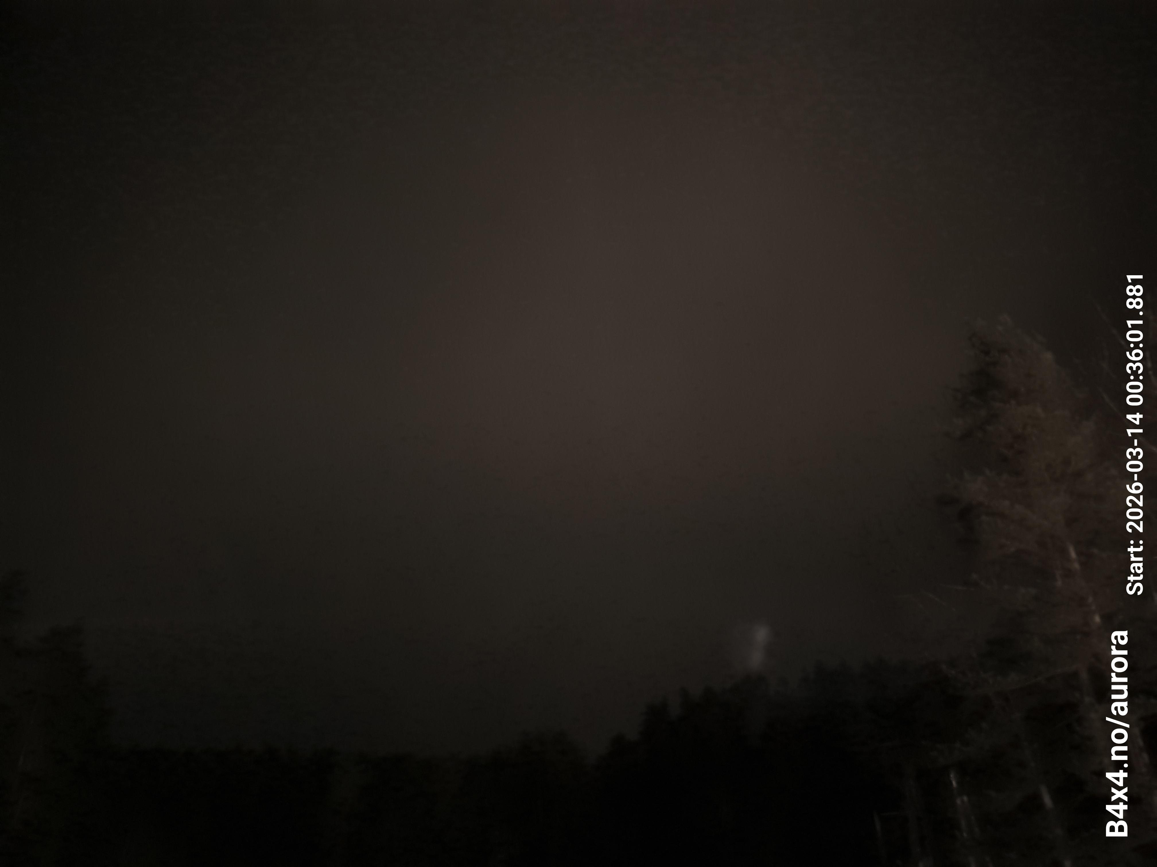 aurle_20260314_003618_lys29_star50_KP05_ISO1000_Lukker15.jpeg