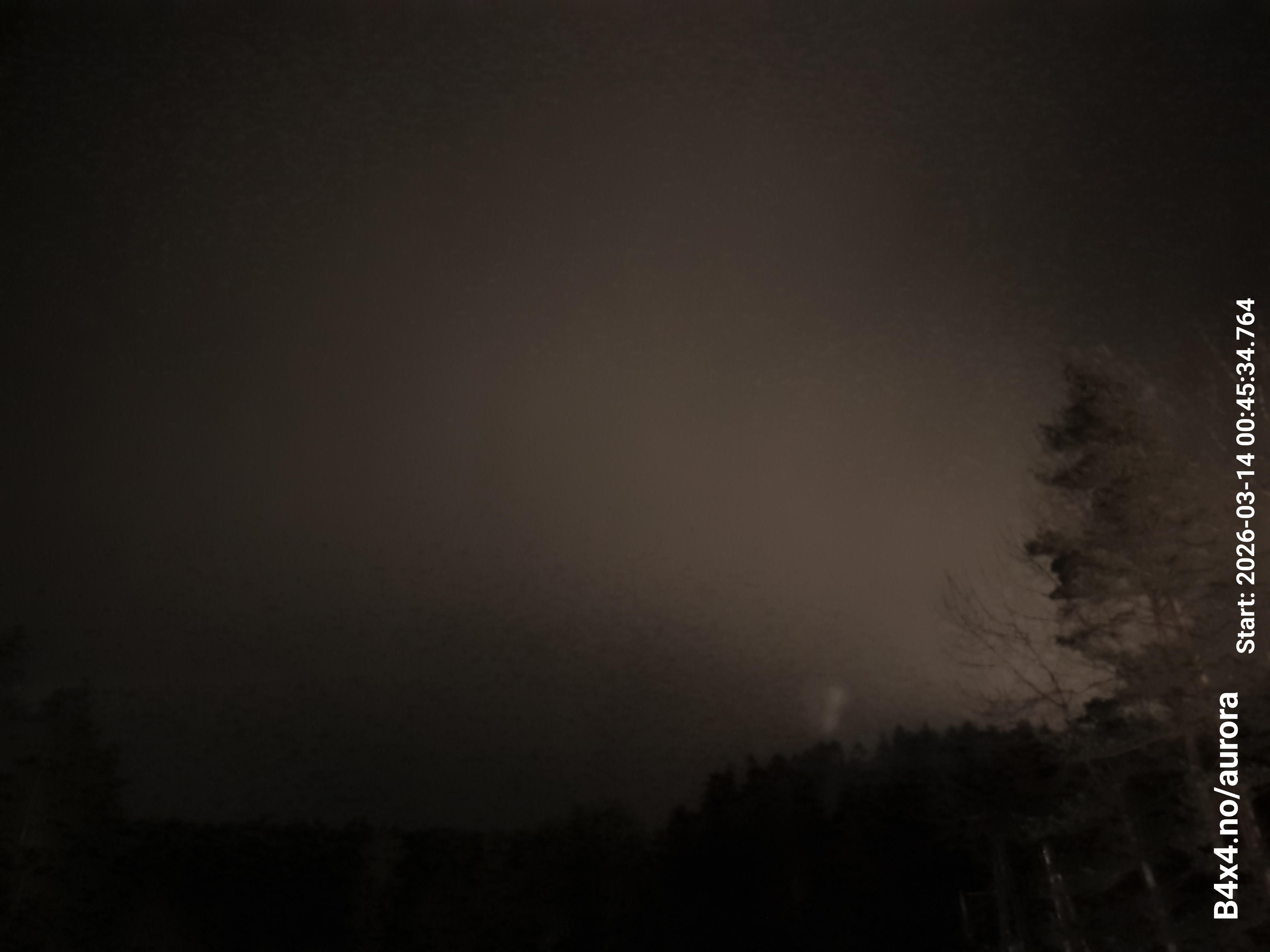 aurle_20260314_004551_lys34_star50_KP05_ISO1000_Lukker15.jpeg
