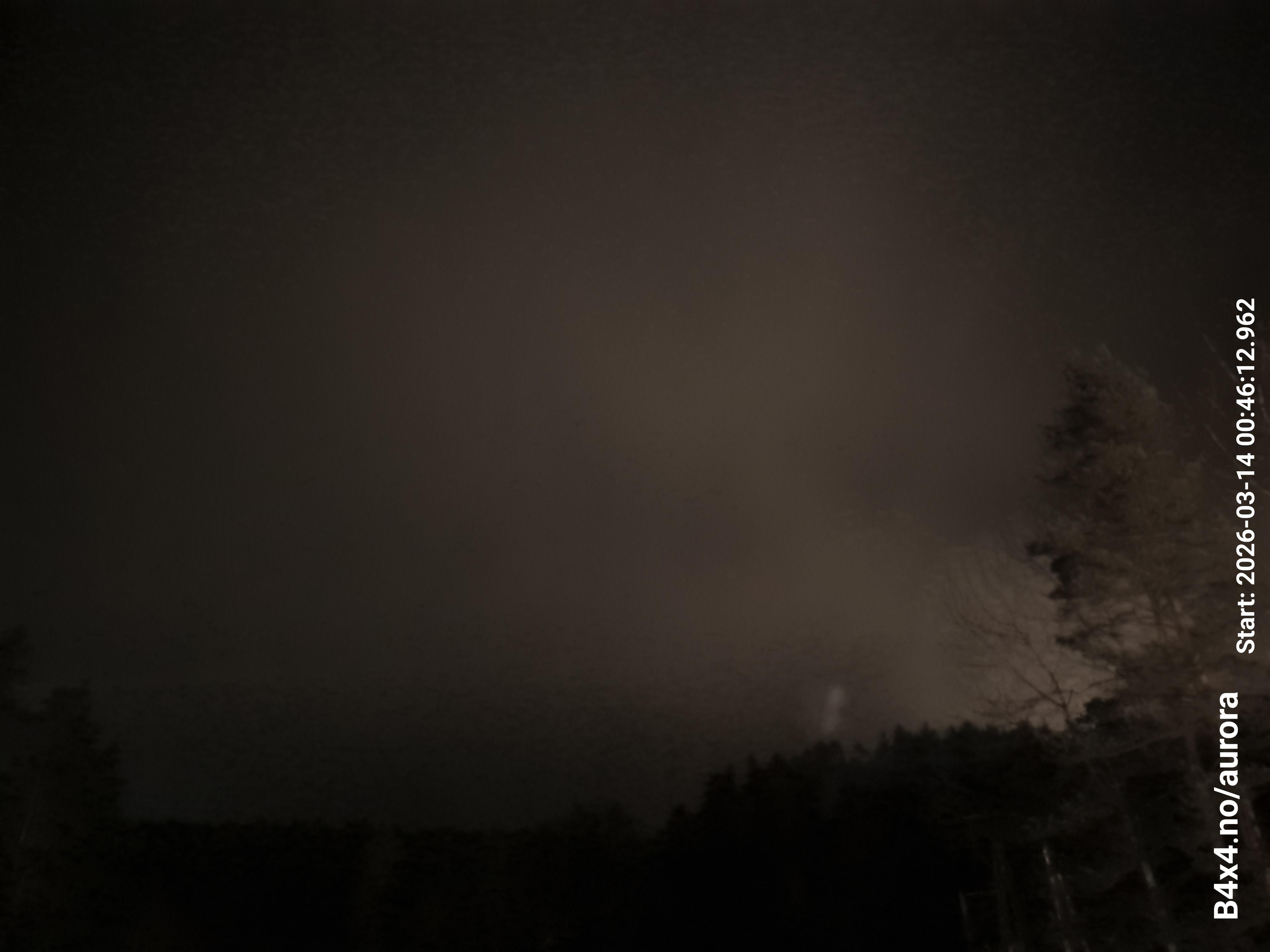 aurle_20260314_004629_lys32_star50_KP05_ISO1000_Lukker15.jpeg