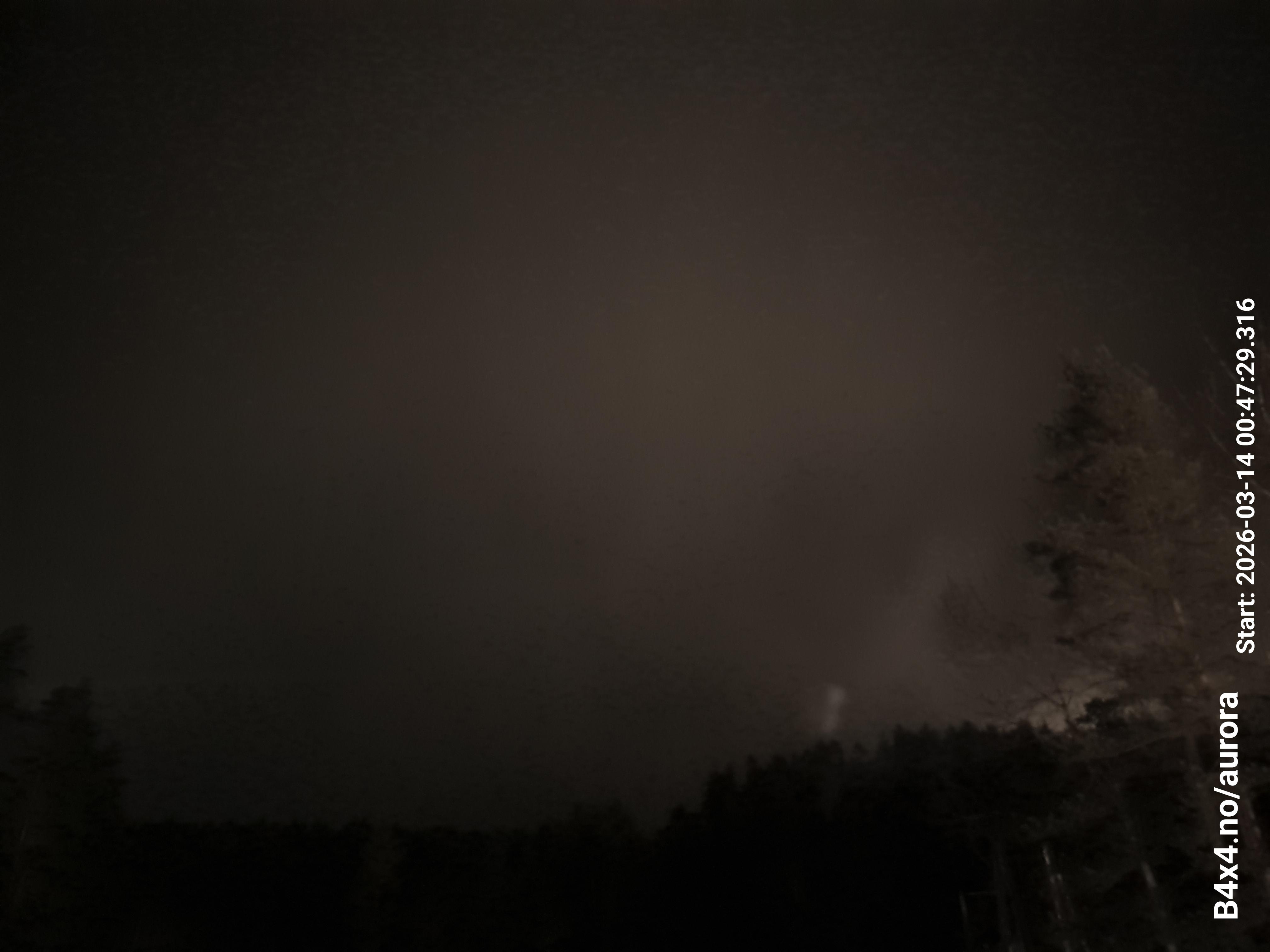 aurle_20260314_004745_lys30_star50_KP05_ISO1000_Lukker15.jpeg