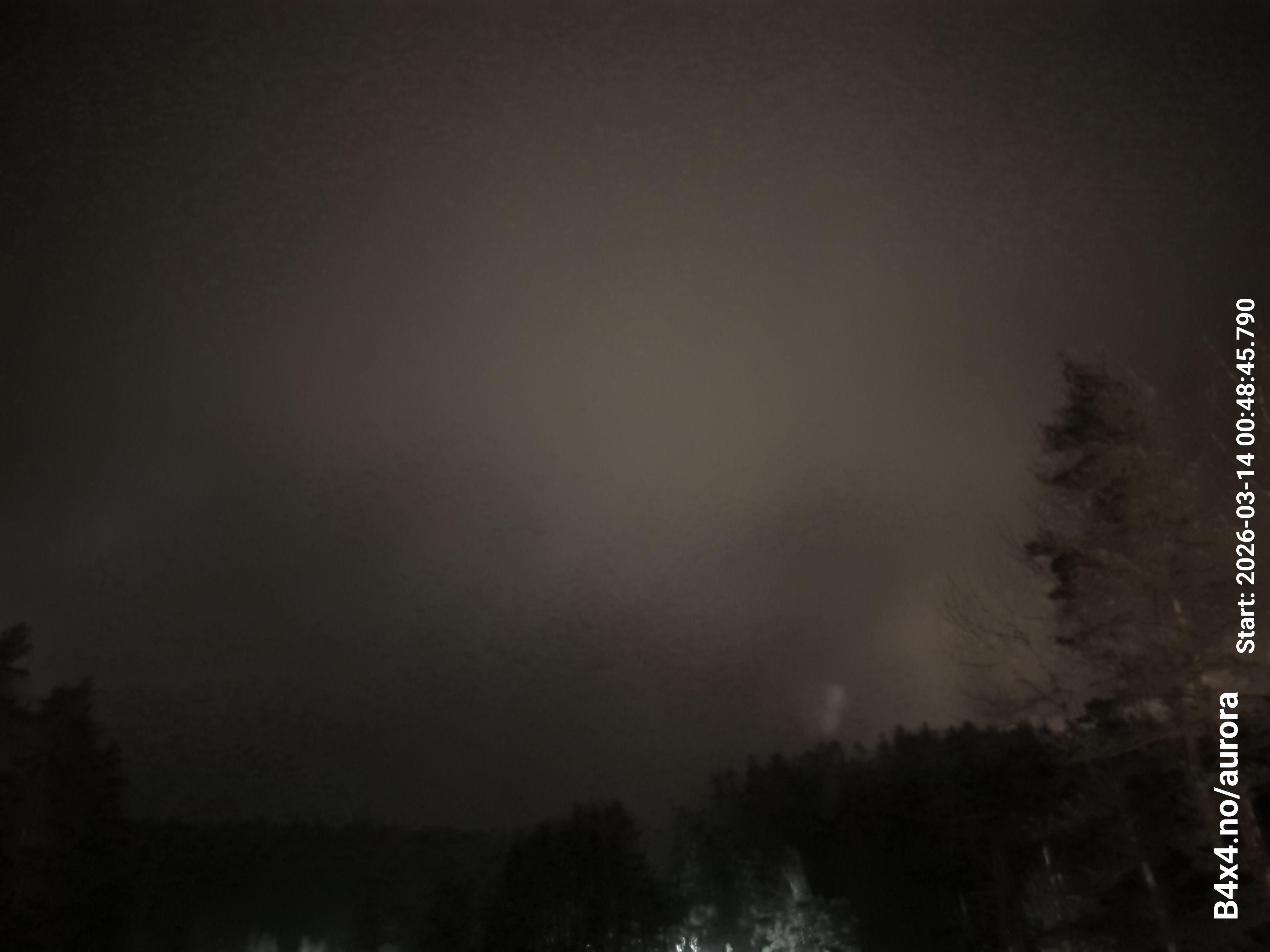 aurle_20260314_004902_lys44_star50_KP05_ISO1000_Lukker15.jpeg