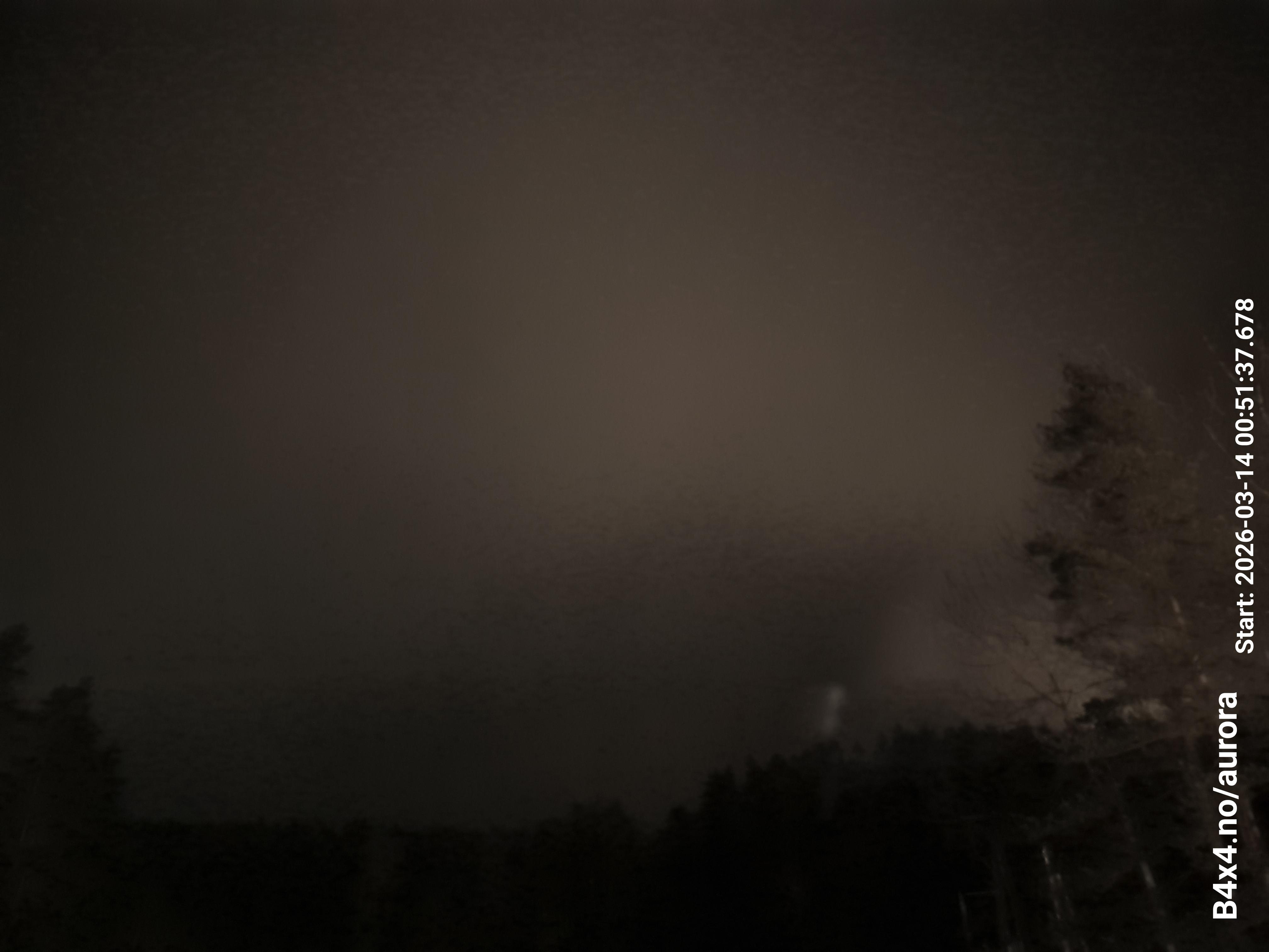 aurle_20260314_005153_lys37_star50_KP05_ISO1000_Lukker15.jpeg