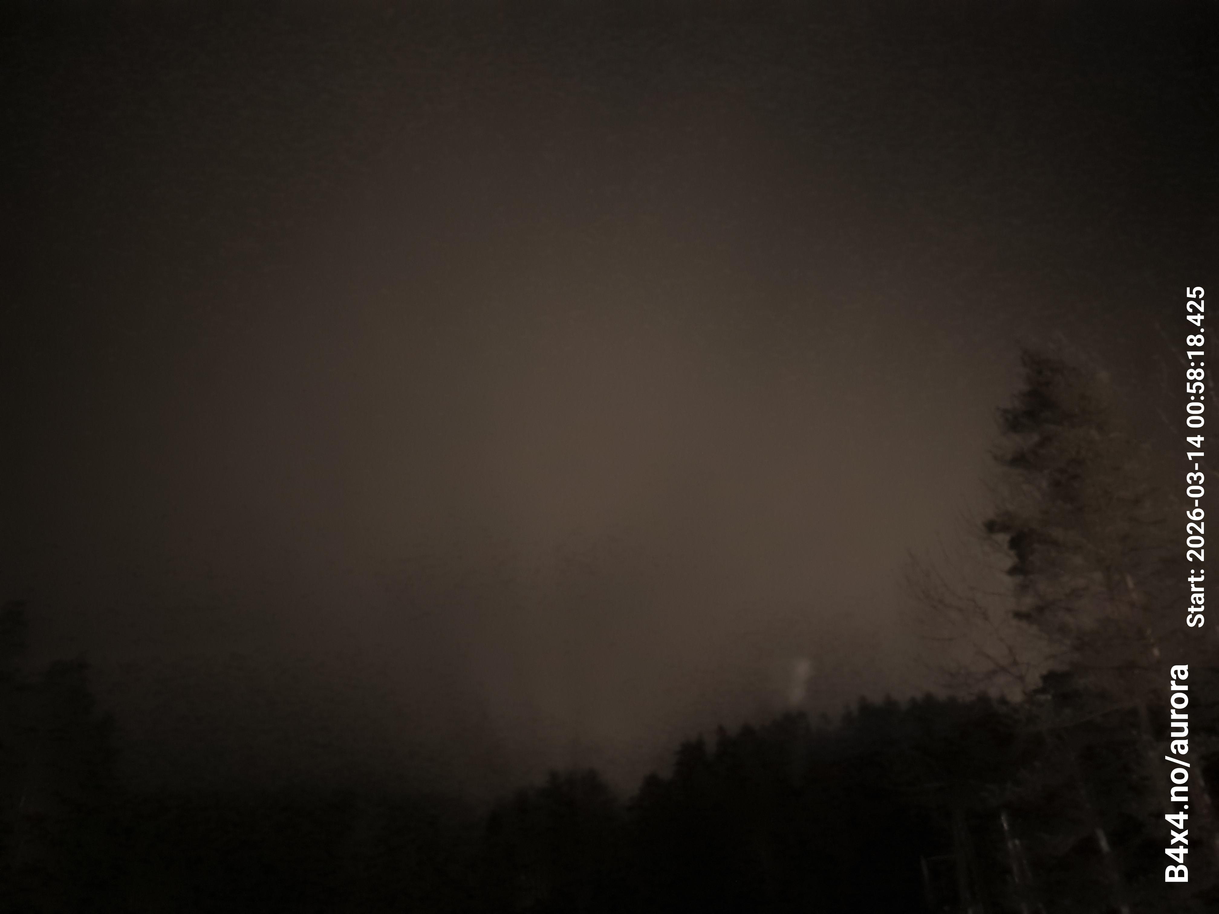 aurle_20260314_005834_lys37_star50_KP05_ISO1000_Lukker15.jpeg