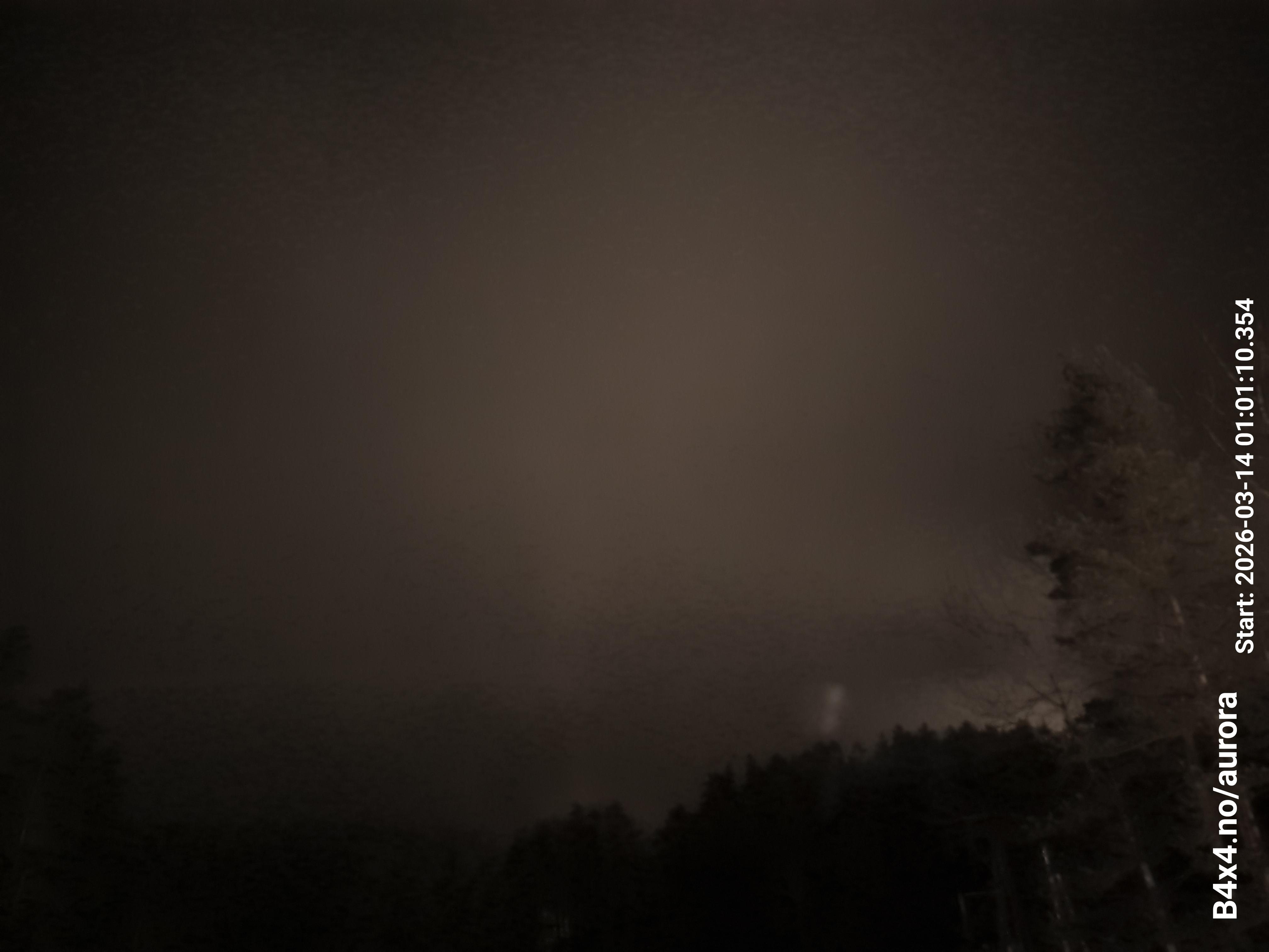 aurle_20260314_010126_lys37_star50_KP06_ISO1000_Lukker15.jpeg