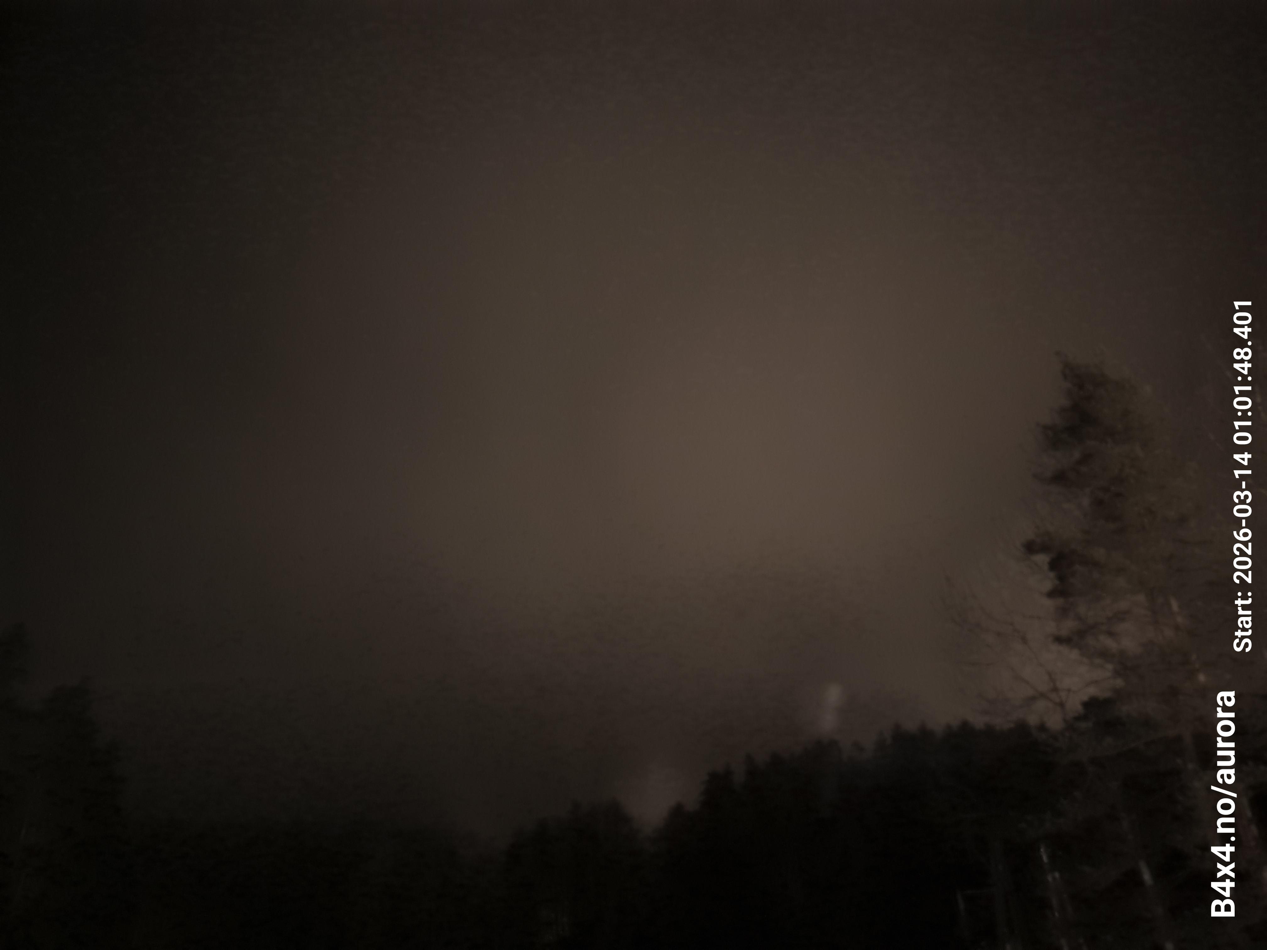 aurle_20260314_010204_lys39_star50_KP06_ISO1000_Lukker15.jpeg