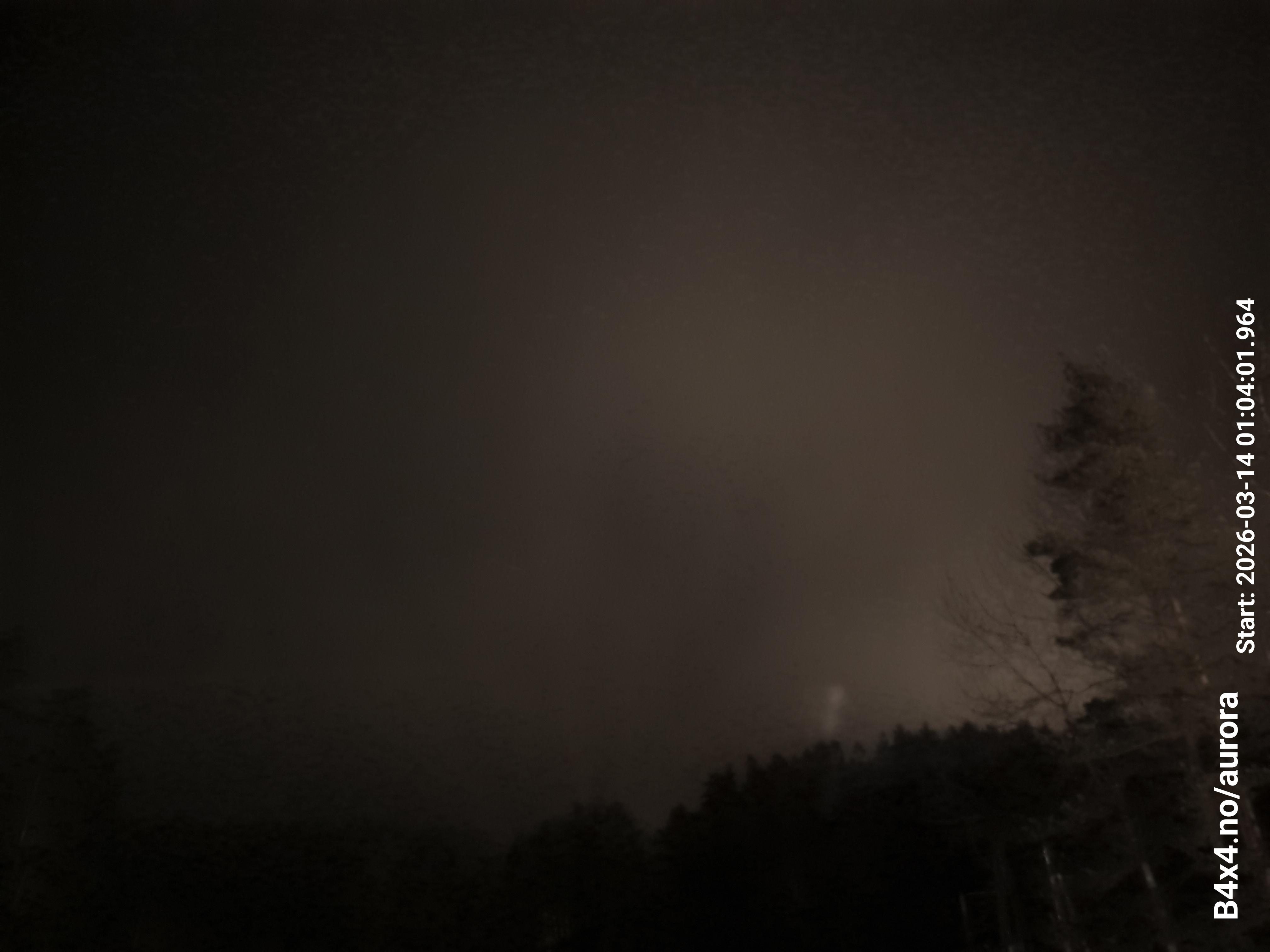 aurle_20260314_010418_lys32_star50_KP06_ISO1000_Lukker15.jpeg