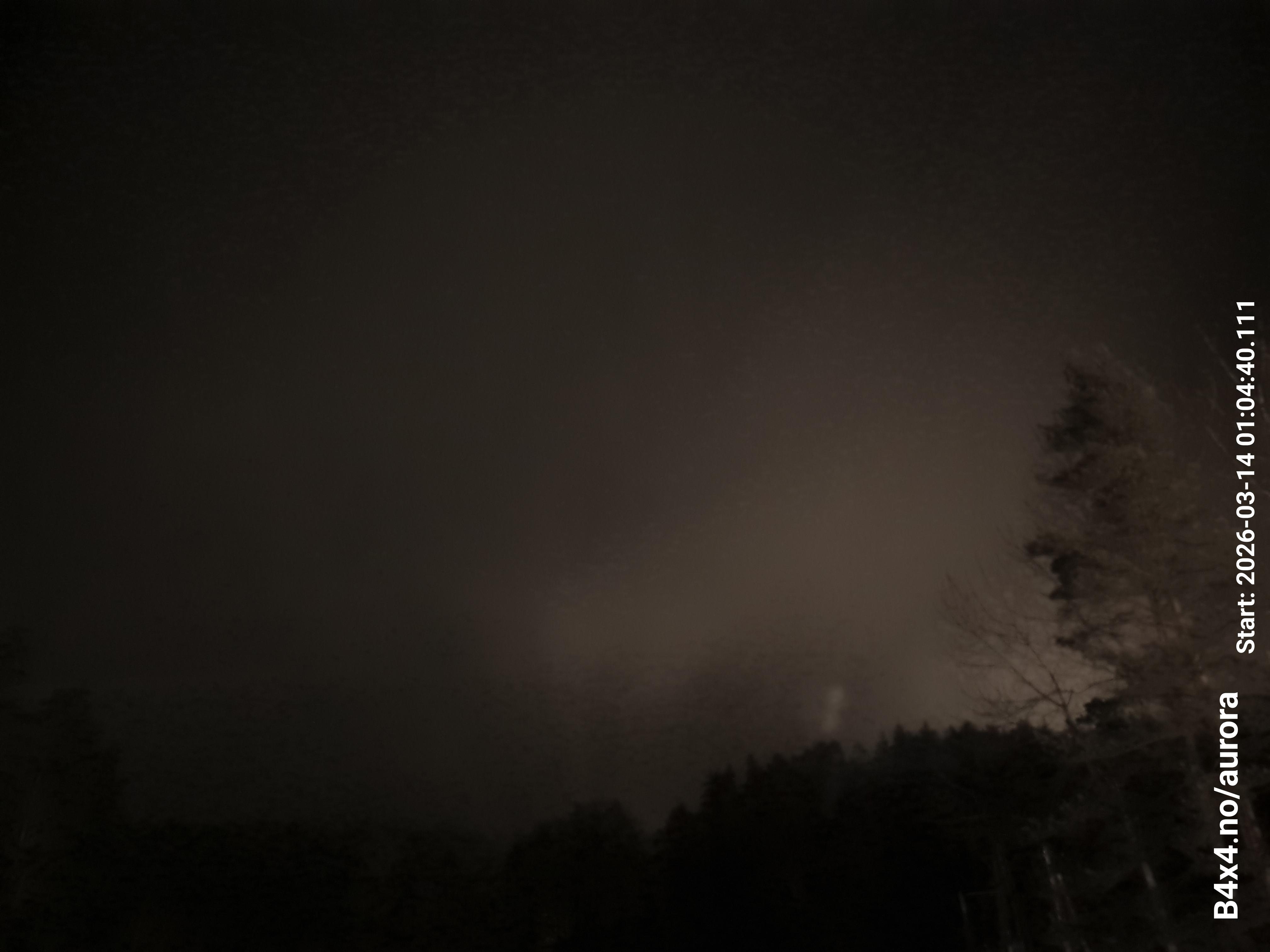 aurle_20260314_010456_lys29_star50_KP06_ISO1000_Lukker15.jpeg