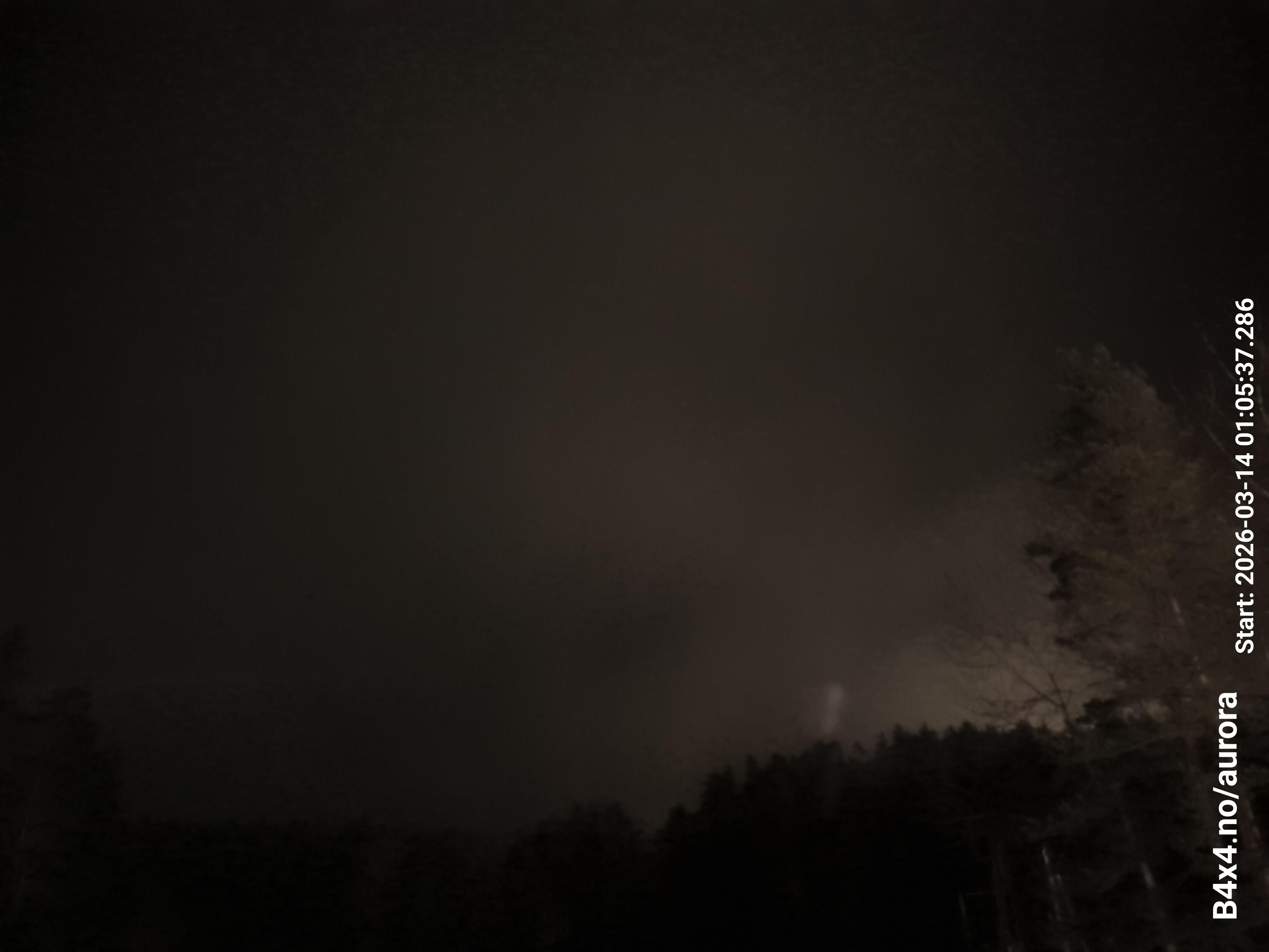 aurle_20260314_010553_lys26_star50_KP06_ISO1000_Lukker15.jpeg