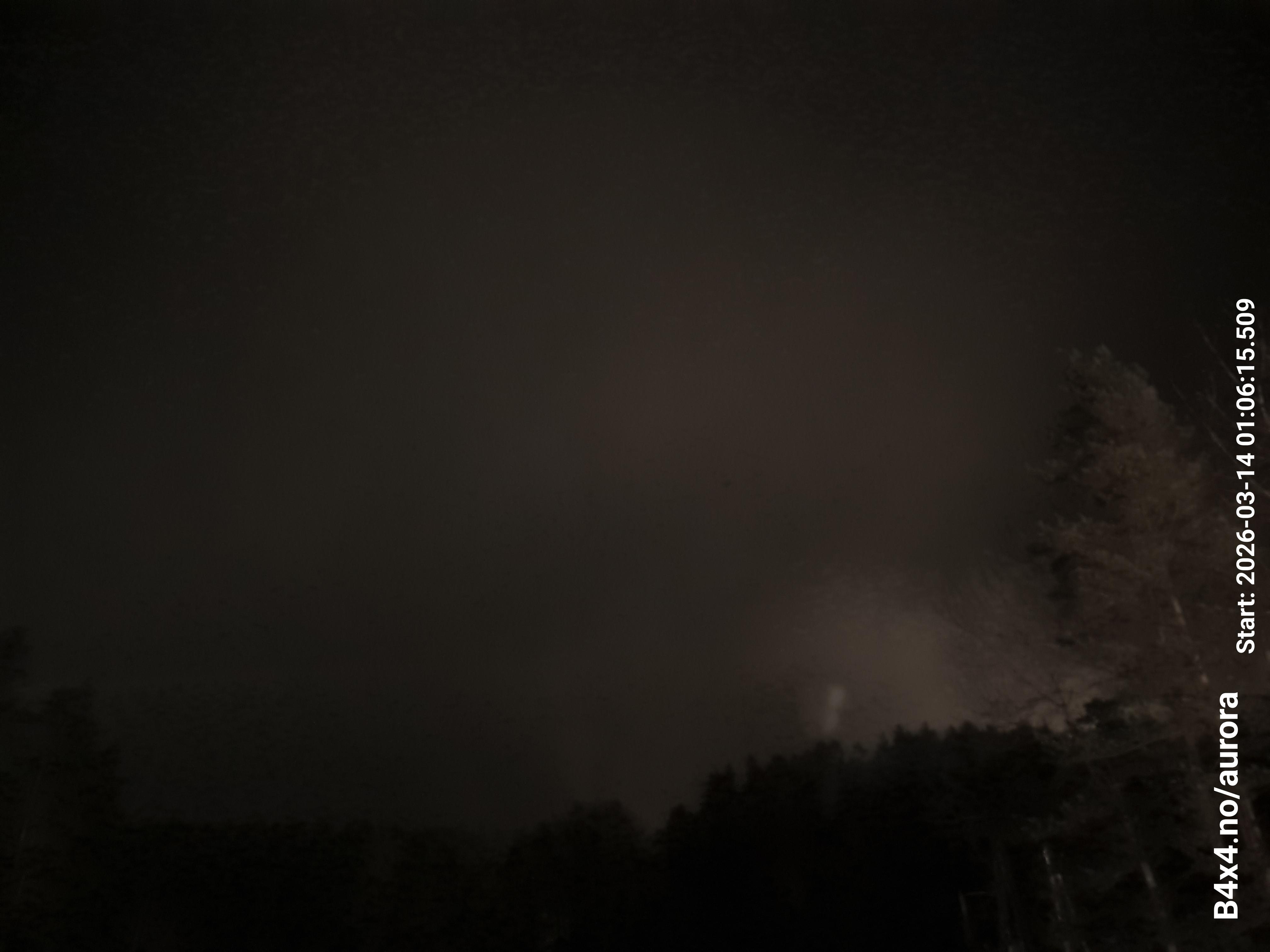 aurle_20260314_010631_lys25_star50_KP06_ISO1000_Lukker15.jpeg