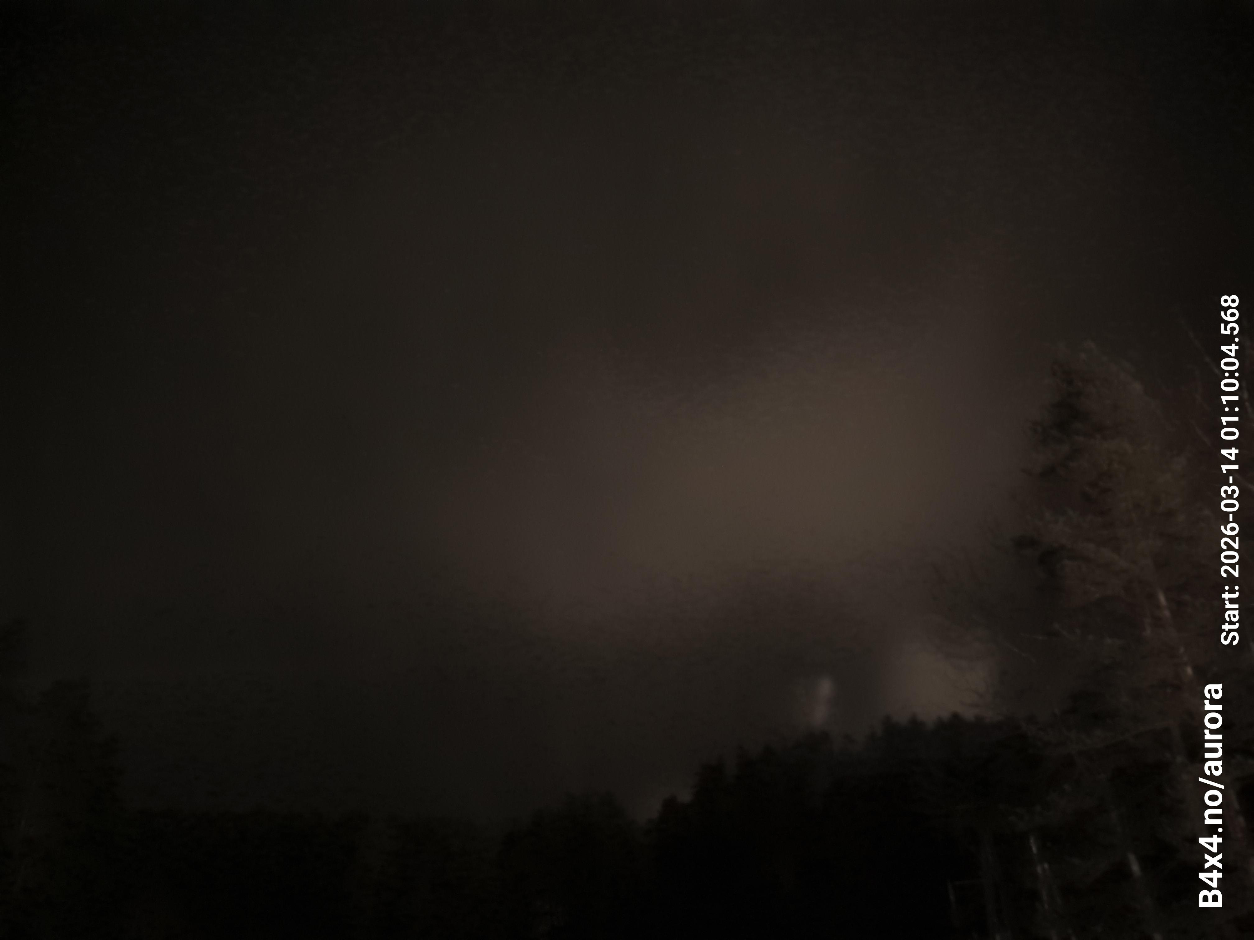 aurle_20260314_011020_lys27_star50_KP06_ISO1000_Lukker15.jpeg