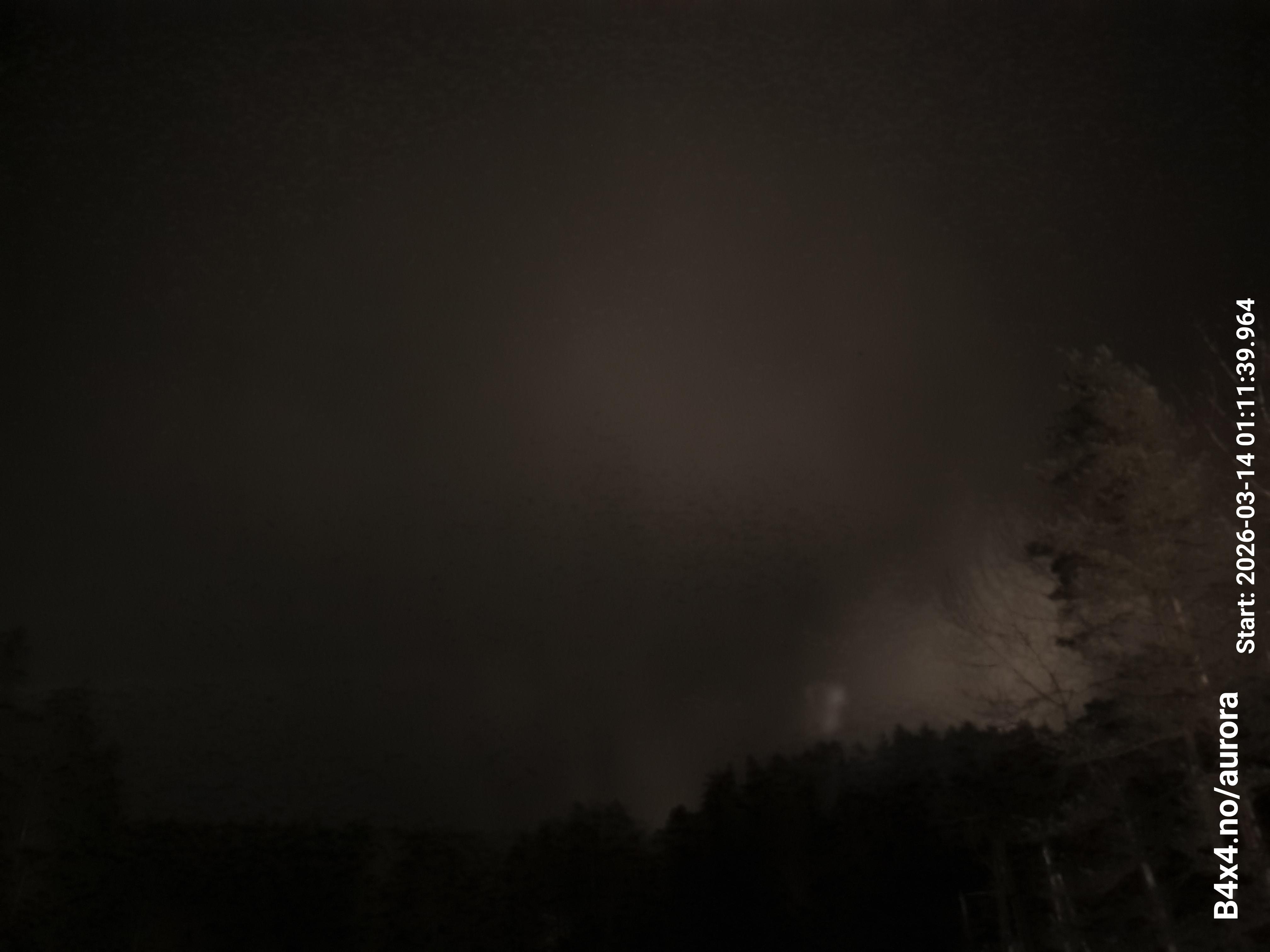 aurle_20260314_011156_lys26_star50_KP06_ISO1000_Lukker15.jpeg