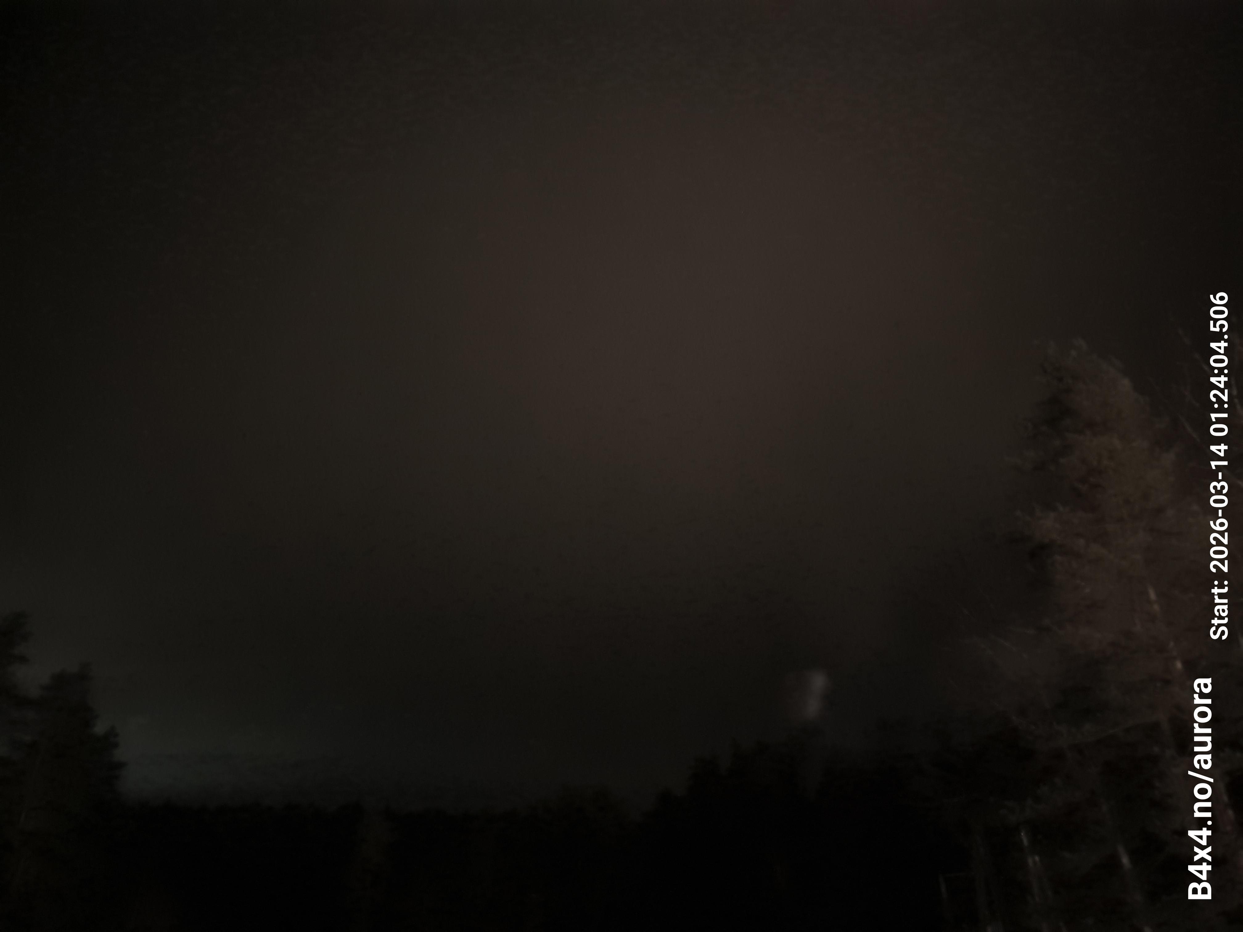 aurle_20260314_012420_lys25_star50_KP06_ISO1000_Lukker15.jpeg