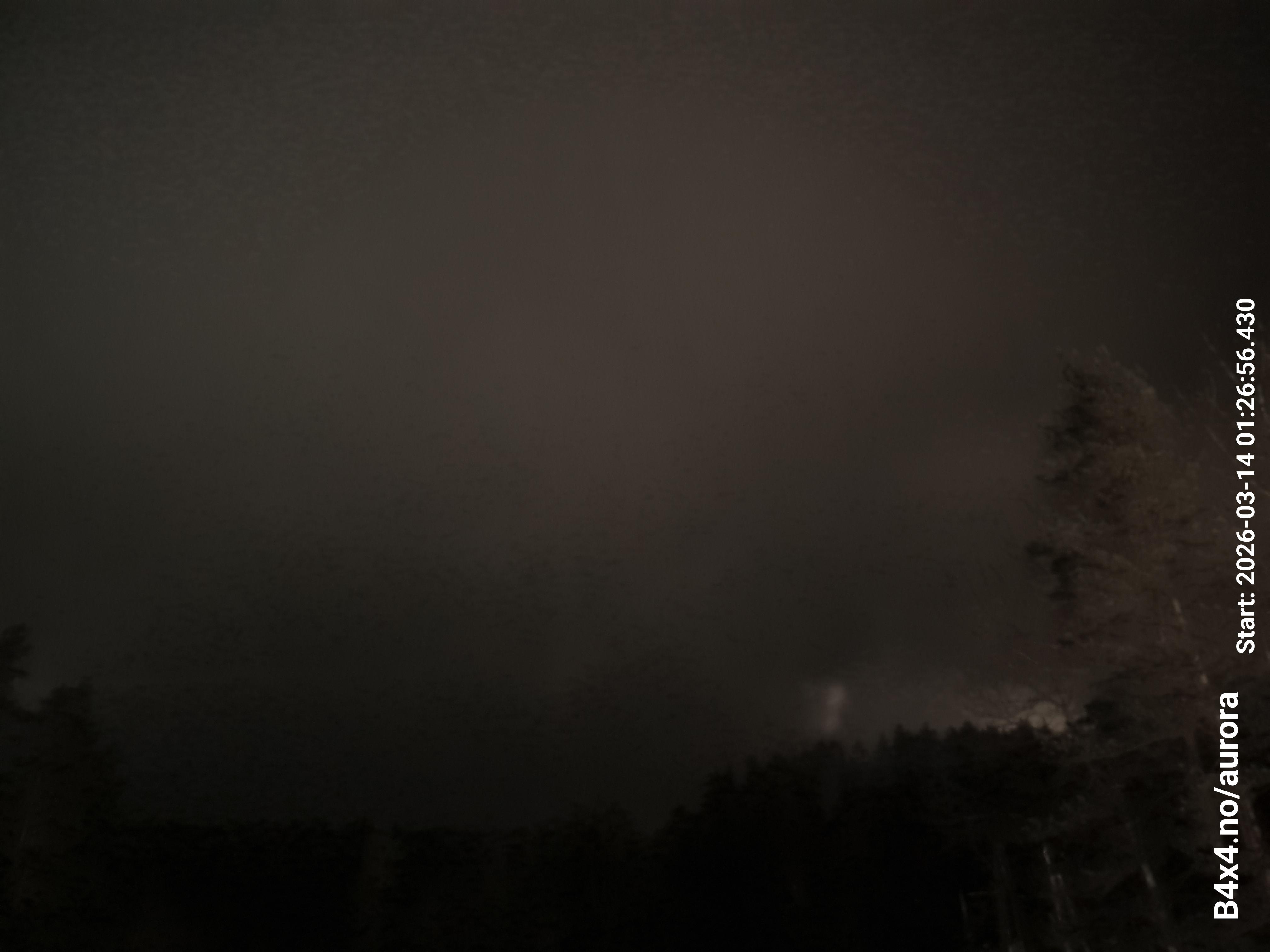 aurle_20260314_012712_lys35_star50_KPX_ISO1000_Lukker15.jpeg