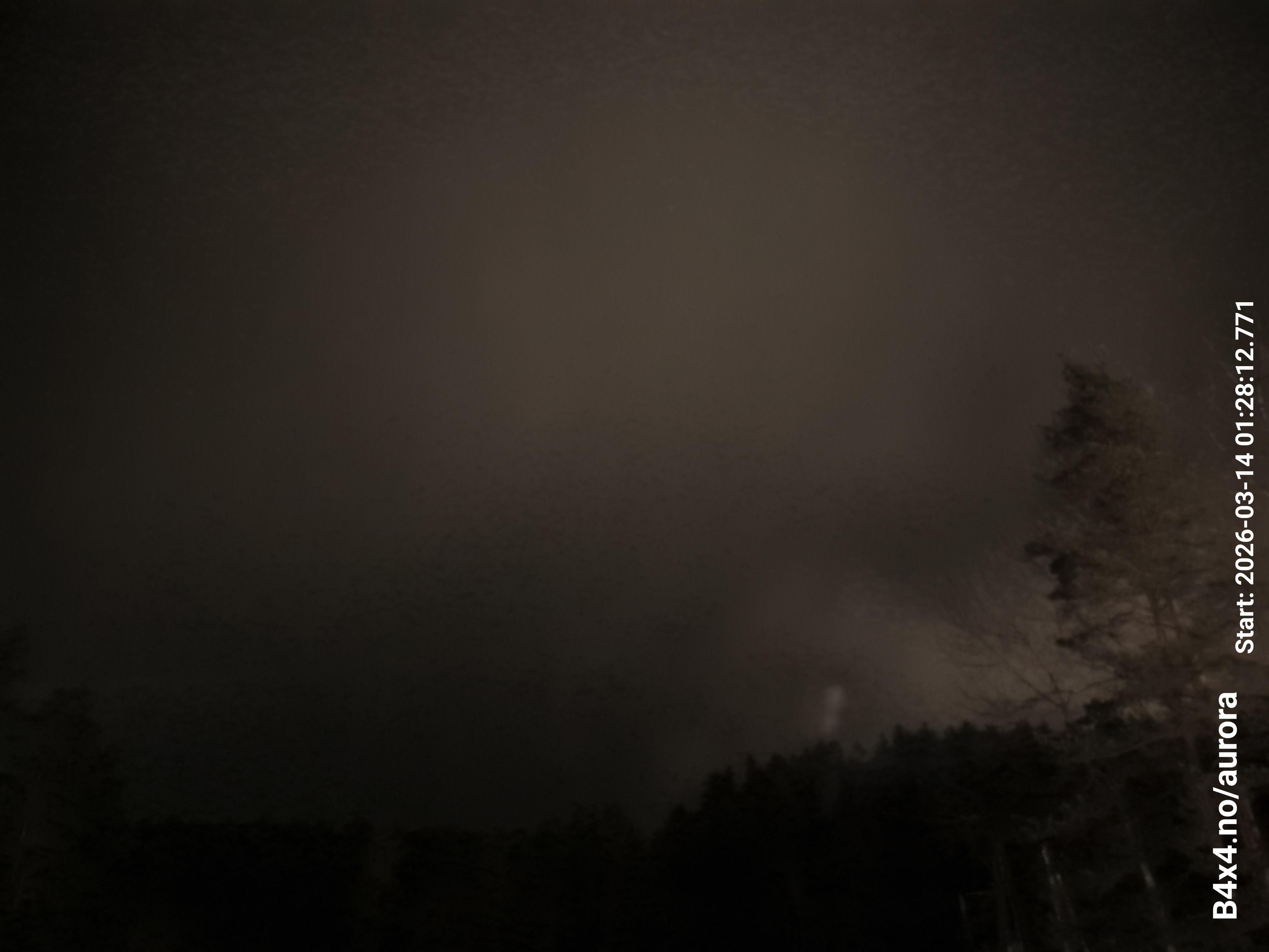 aurle_20260314_012829_lys34_star50_KPX_ISO1000_Lukker15.jpeg