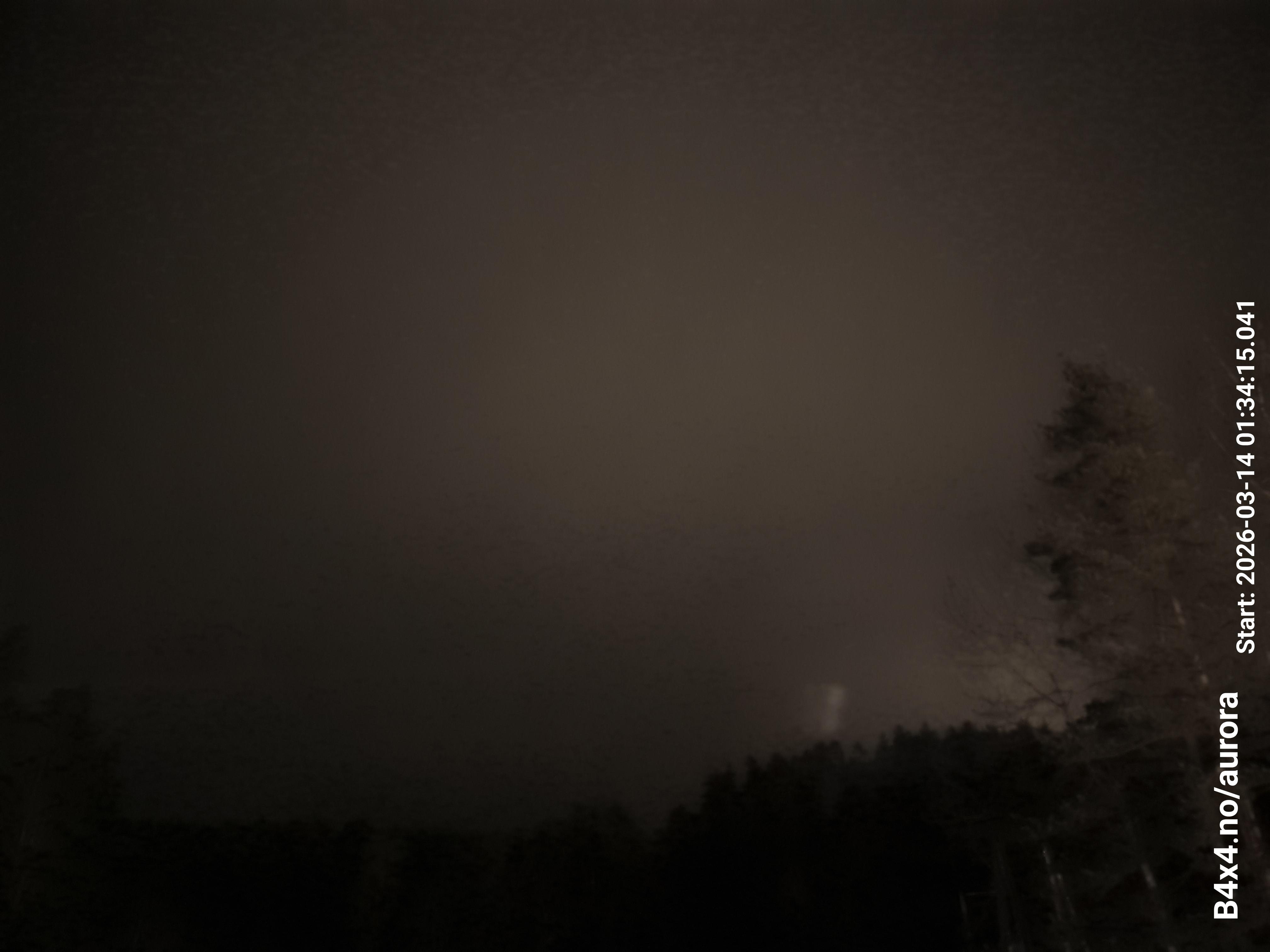aurle_20260314_013431_lys35_star50_KPX_ISO1000_Lukker15.jpeg