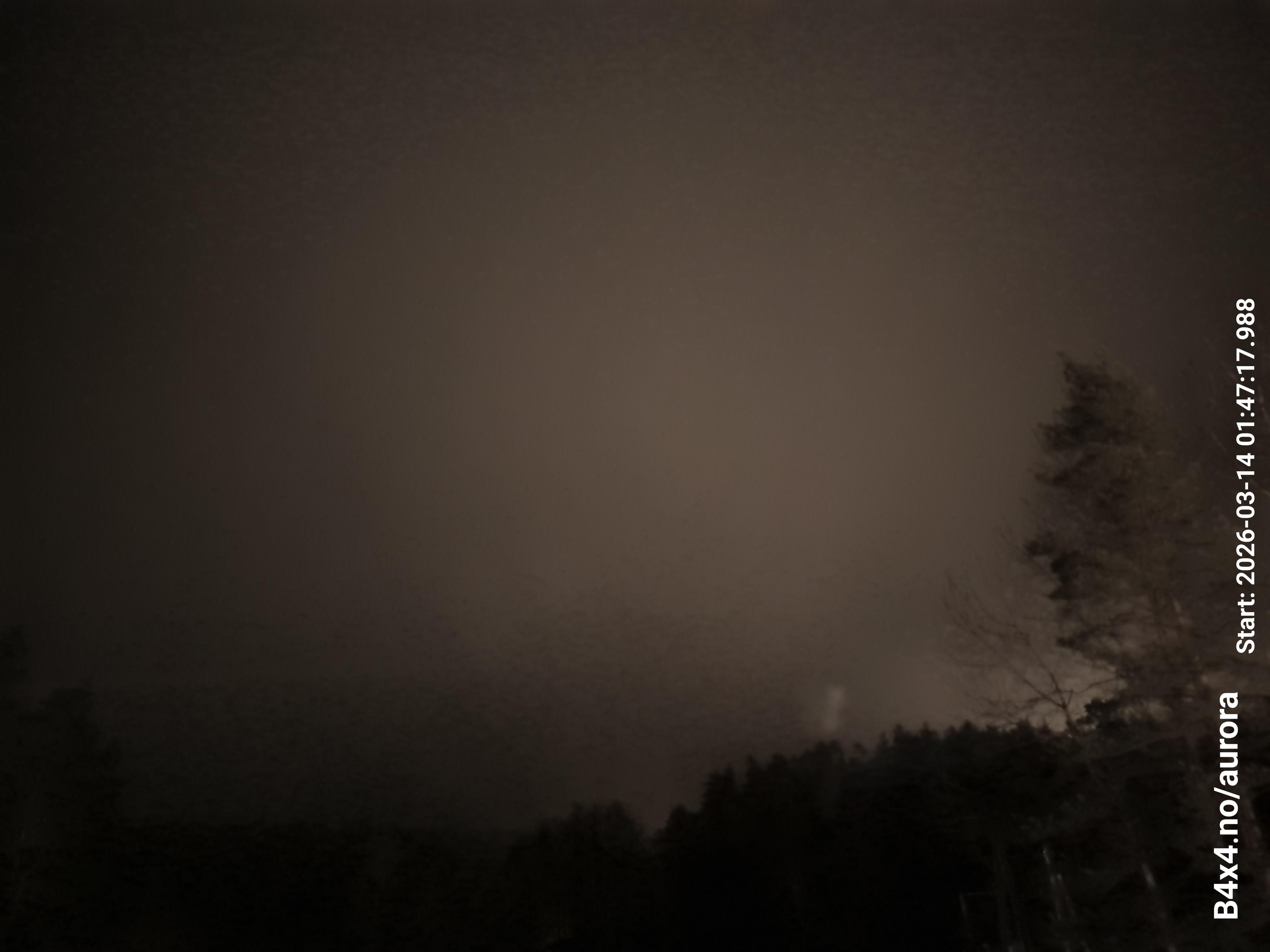 aurle_20260314_014734_lys42_star50_KPX_ISO1000_Lukker15.jpeg