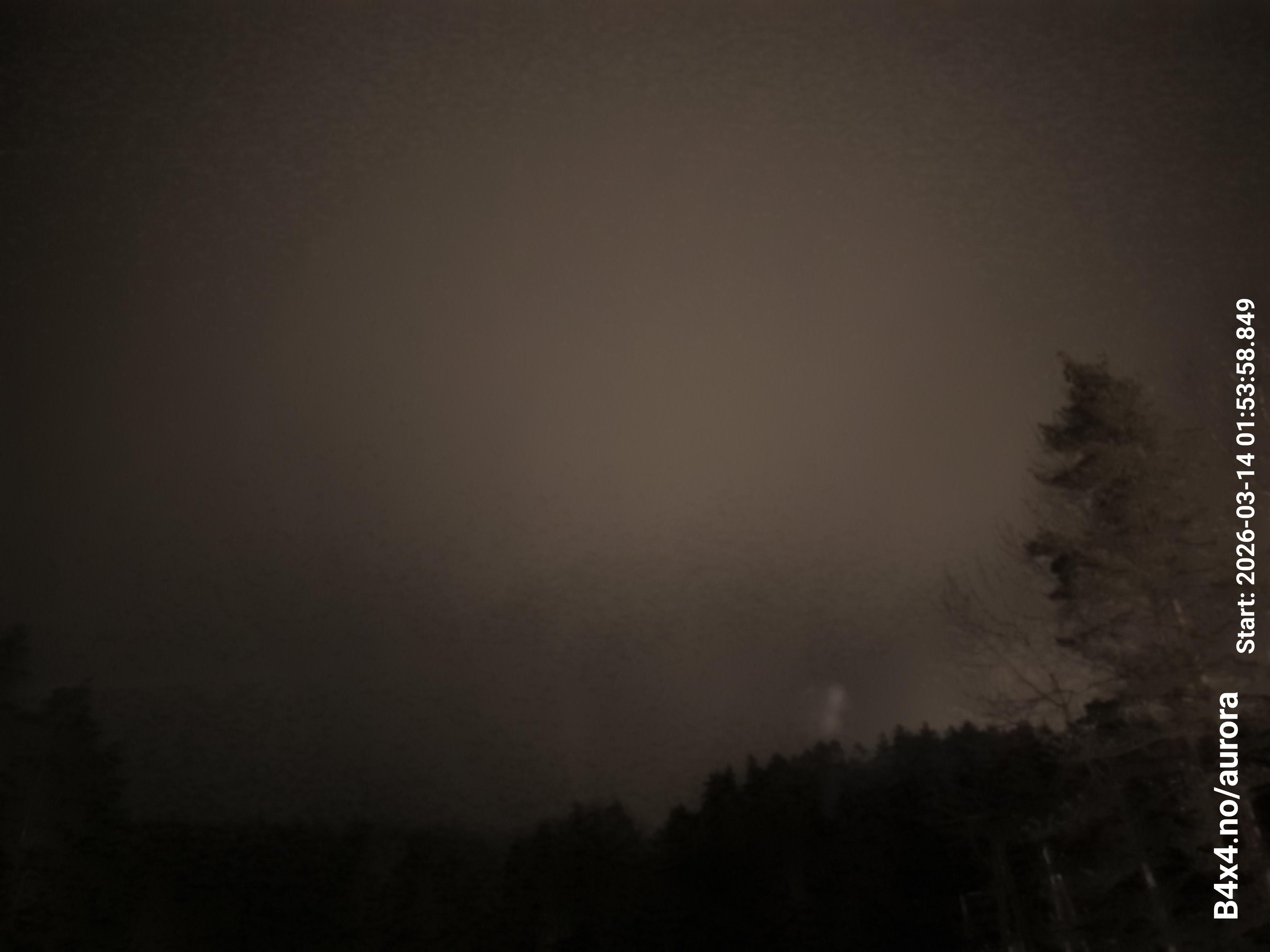 aurle_20260314_015415_lys45_star50_KPX_ISO1000_Lukker15.jpeg