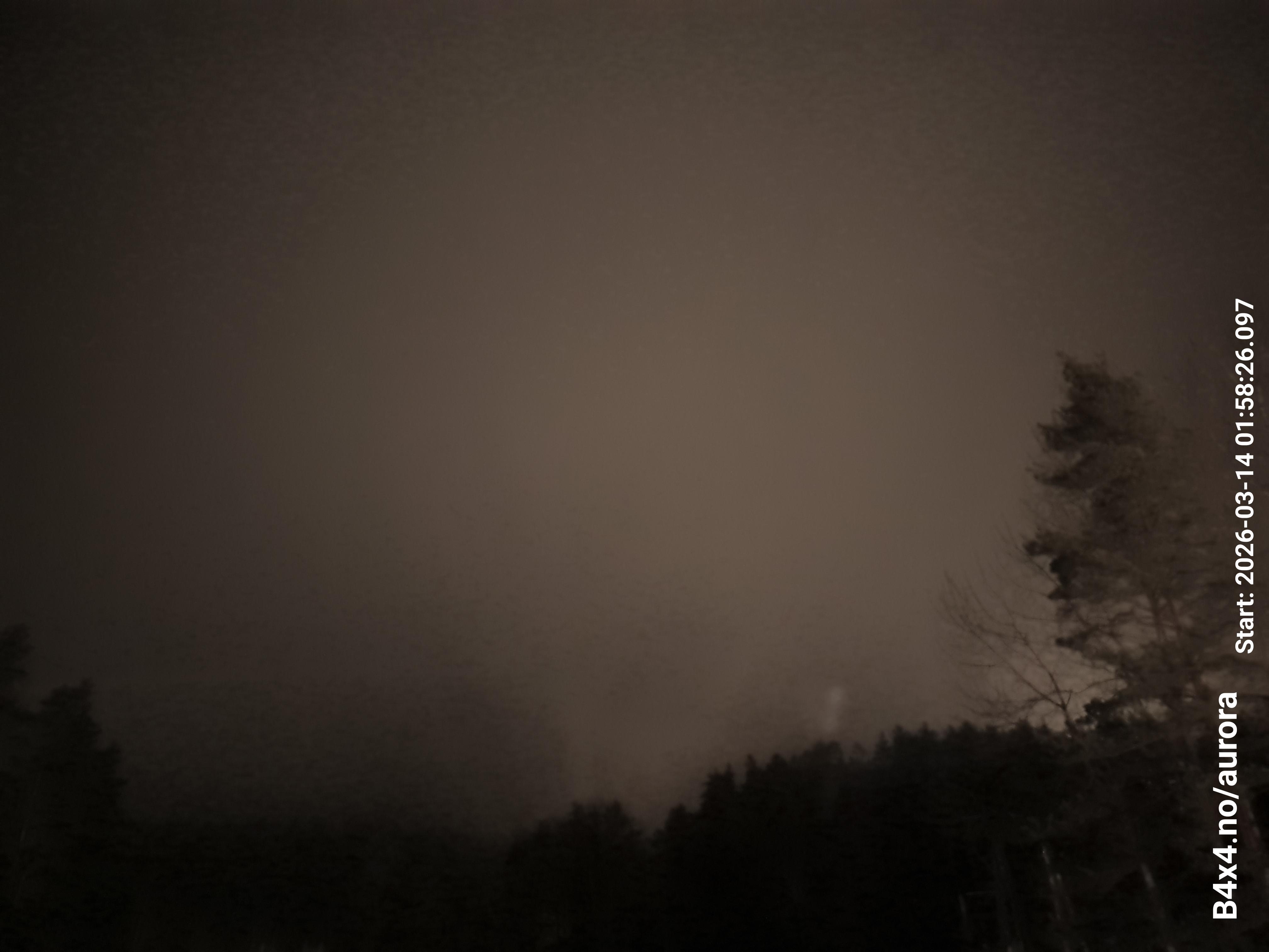 aurle_20260314_015842_lys50_star50_KPX_ISO1000_Lukker15.jpeg