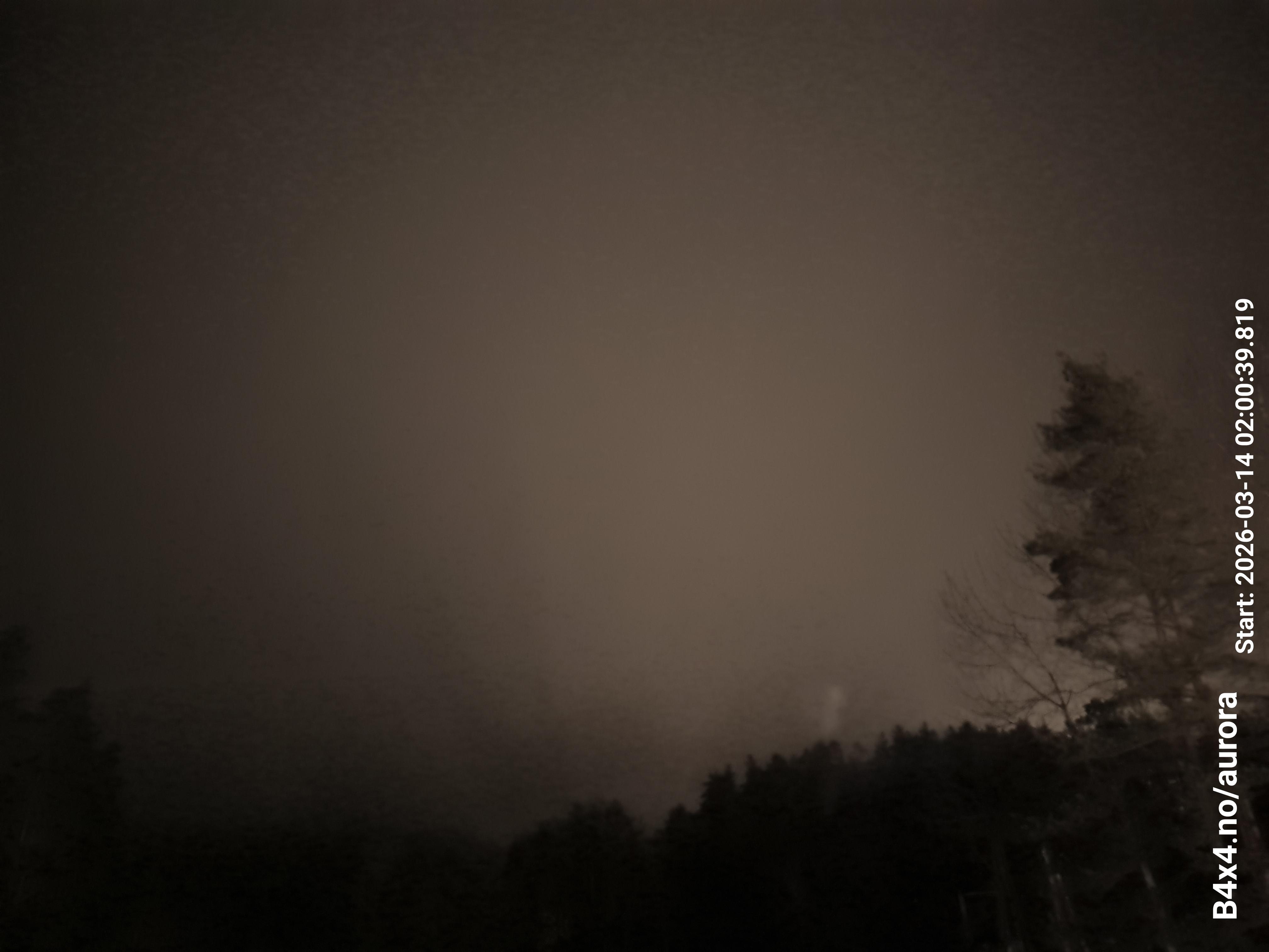 aurle_20260314_020056_lys49_star50_KP06_ISO1000_Lukker15.jpeg