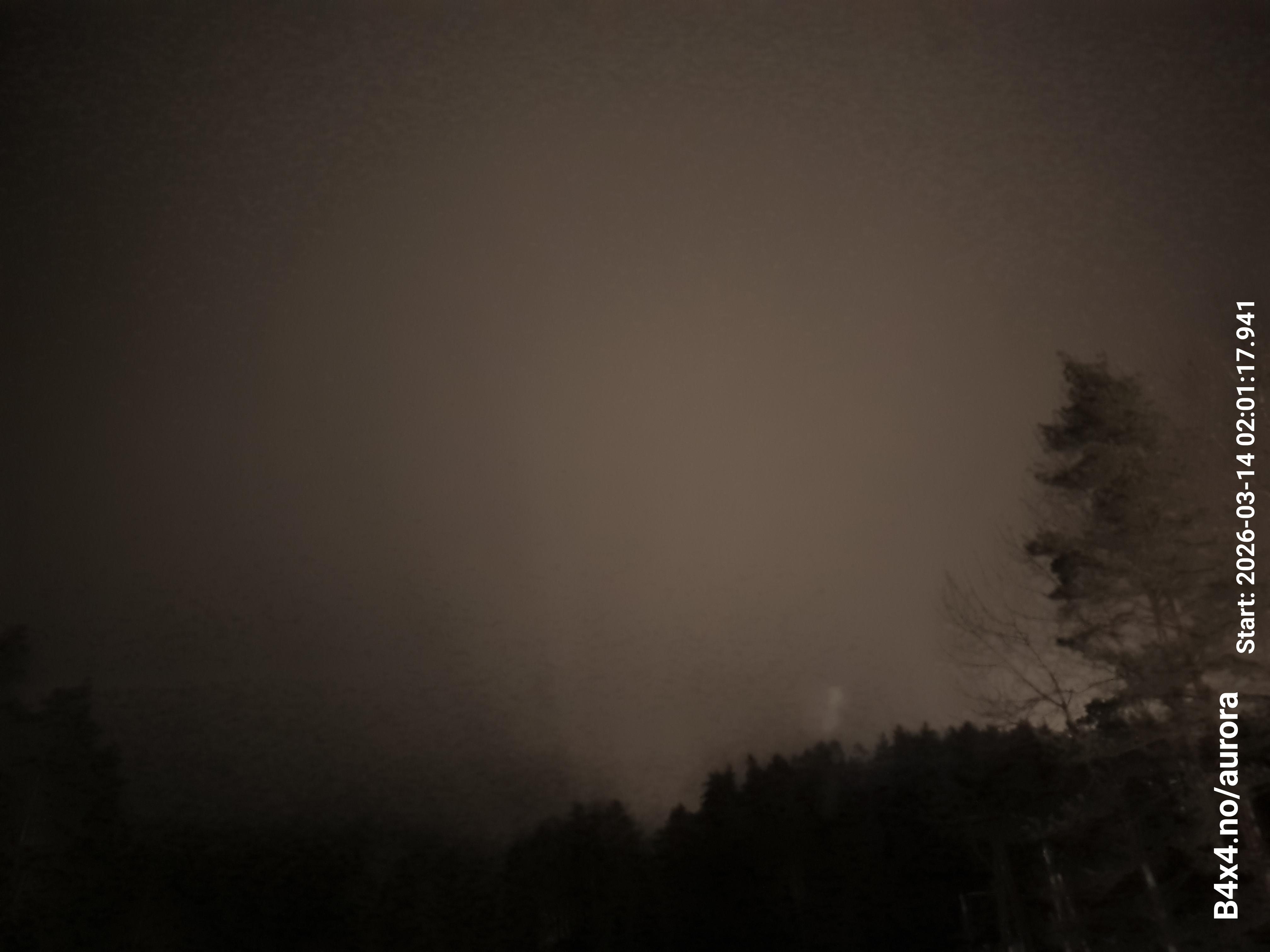 aurle_20260314_020134_lys49_star50_KP06_ISO1000_Lukker15.jpeg