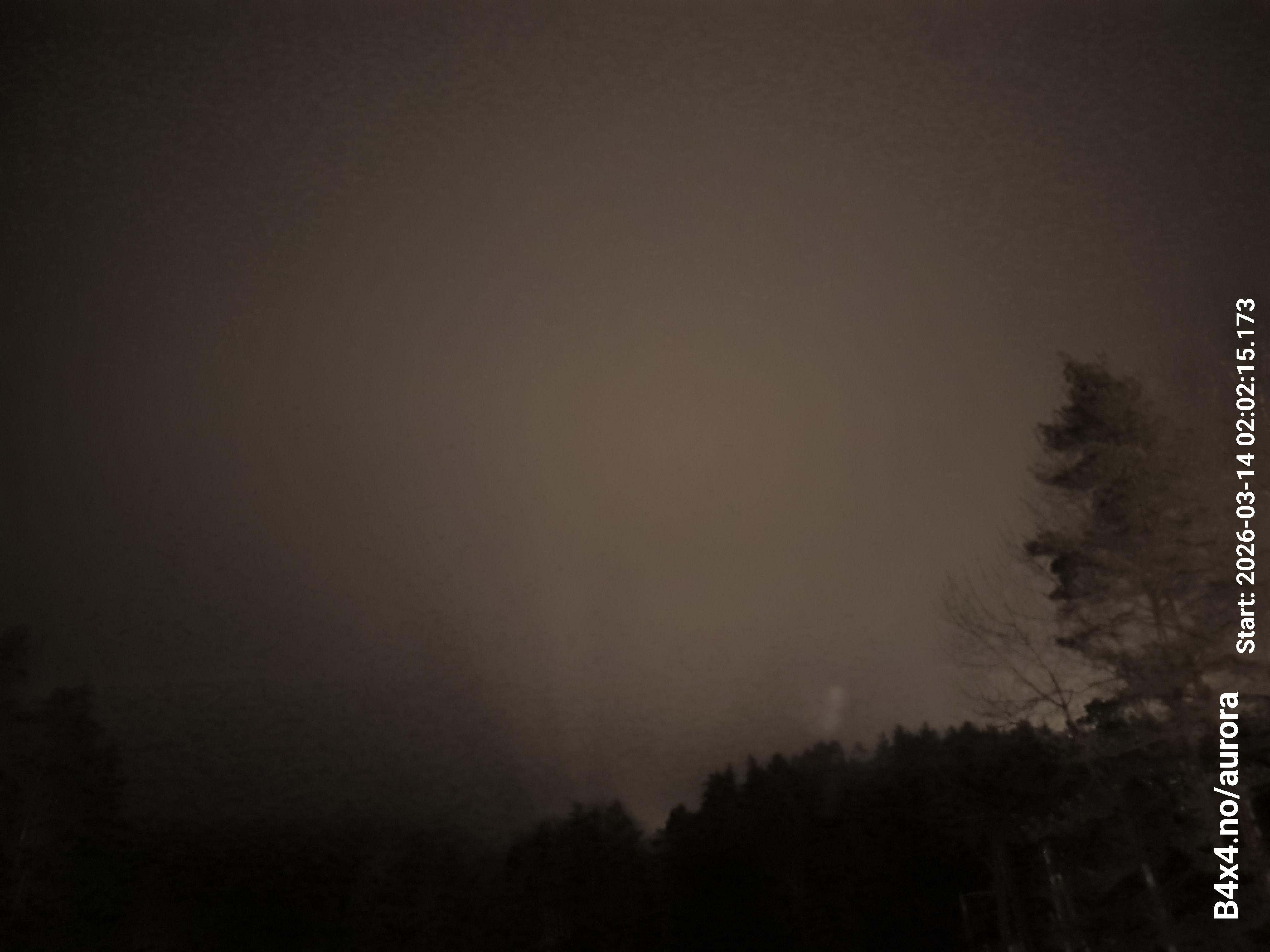 aurle_20260314_020231_lys49_star50_KP06_ISO1000_Lukker15.jpeg
