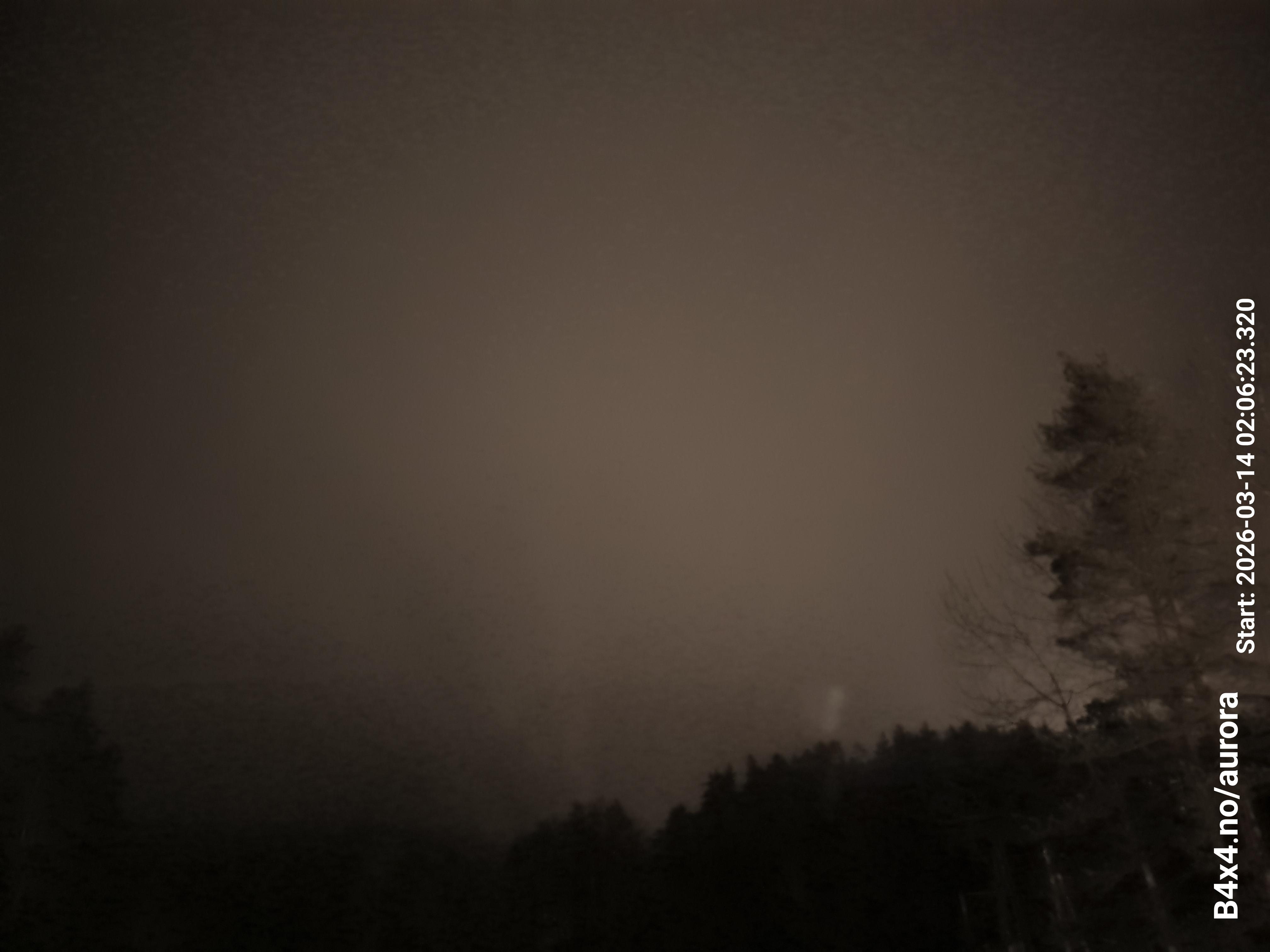 aurle_20260314_020639_lys50_star50_KP06_ISO1000_Lukker15.jpeg