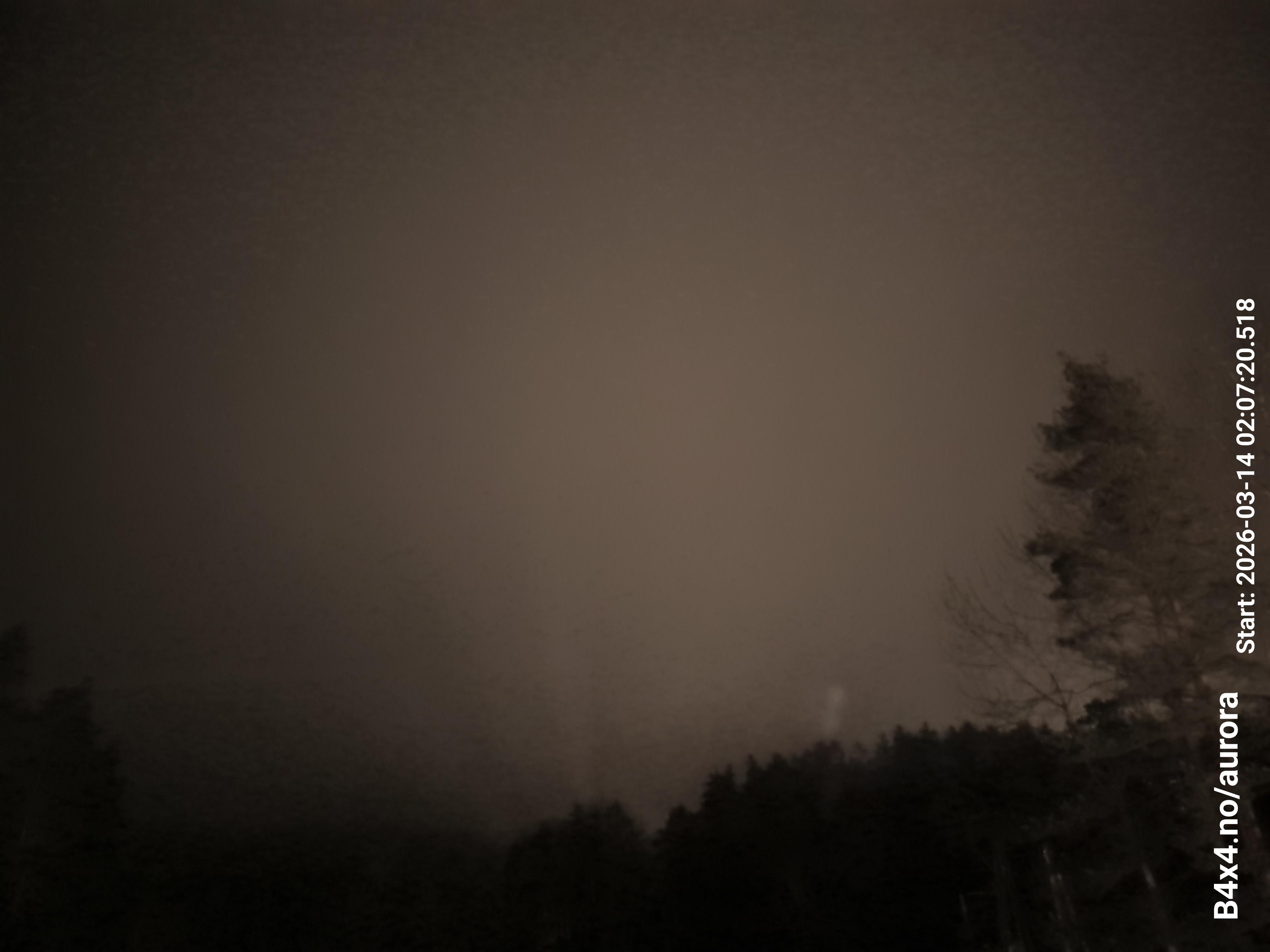 aurle_20260314_020736_lys51_star50_KP06_ISO1000_Lukker15.jpeg