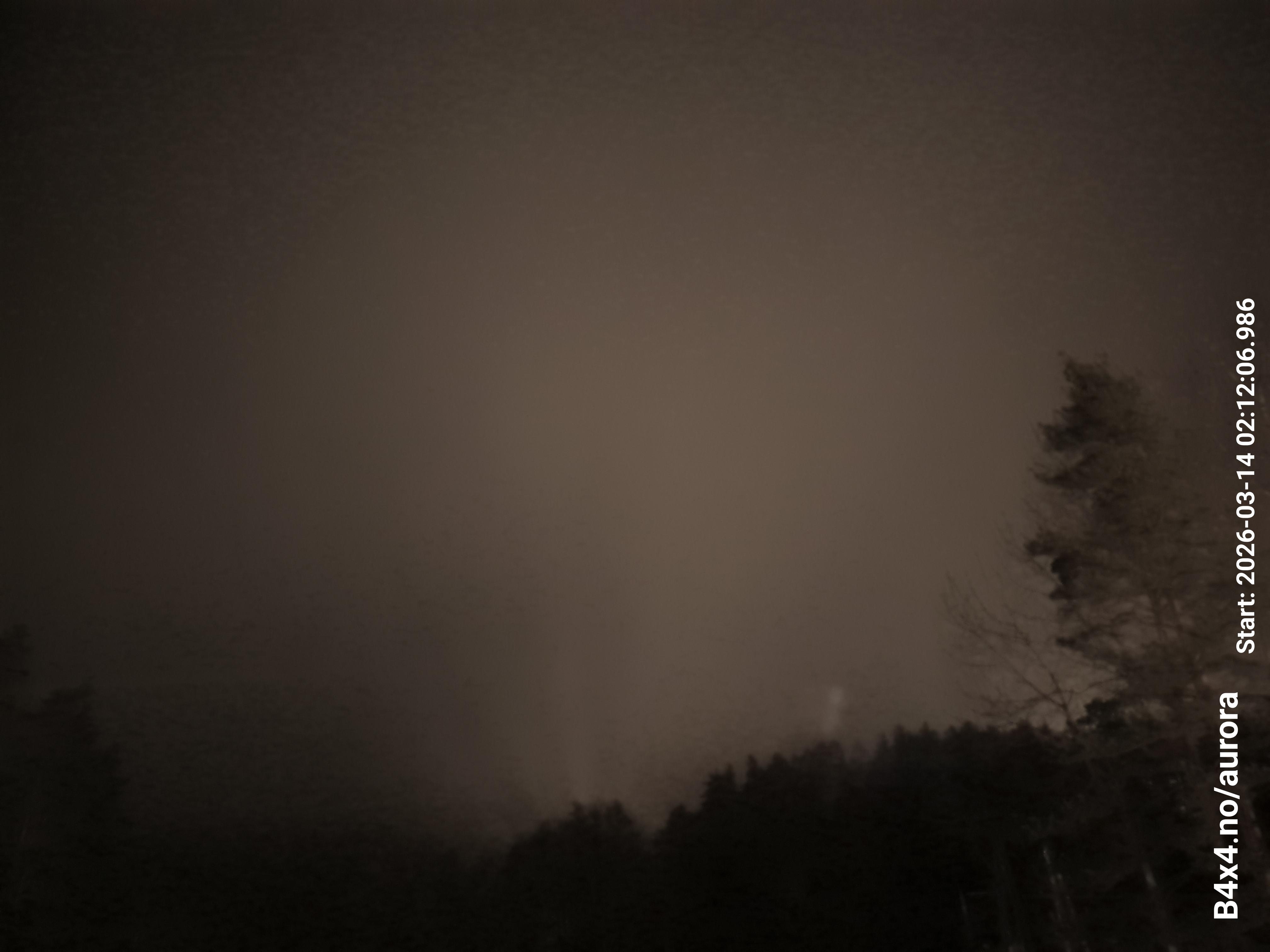 aurle_20260314_021223_lys49_star50_KP06_ISO1000_Lukker15.jpeg