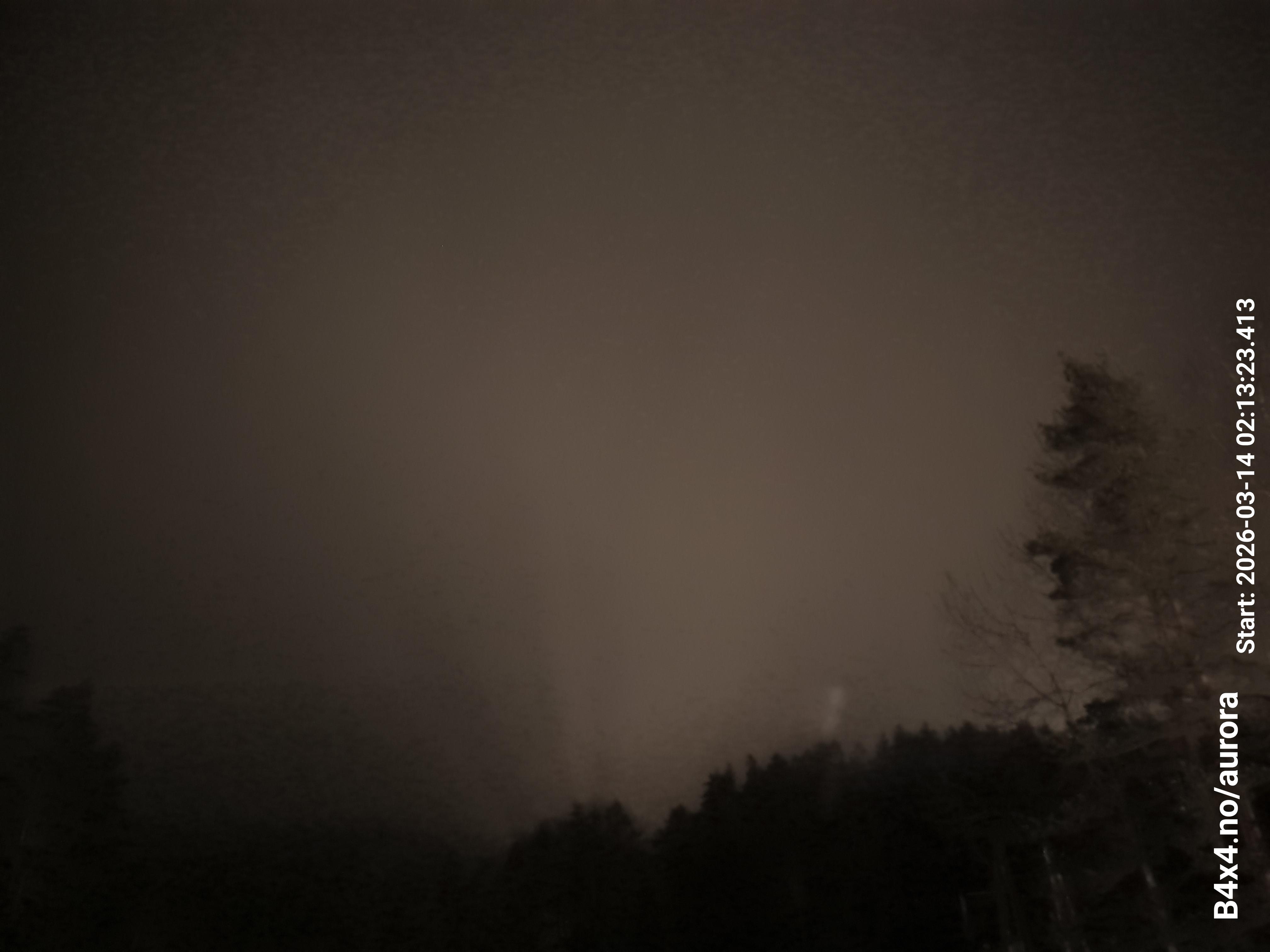 aurle_20260314_021339_lys47_star50_KP06_ISO1000_Lukker15.jpeg