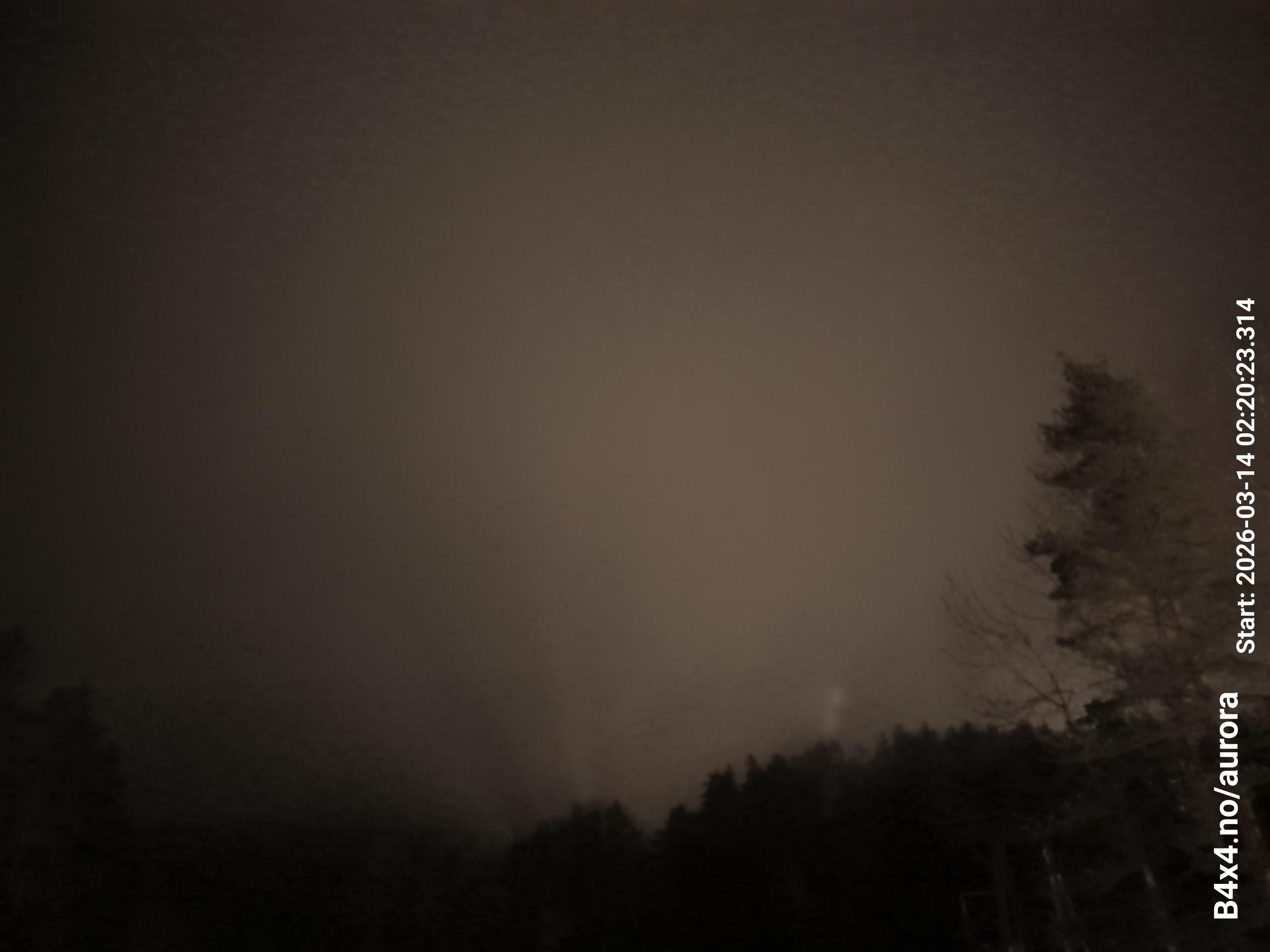 aurle_20260314_022039_lys49_star50_KP06_ISO1000_Lukker15.jpeg
