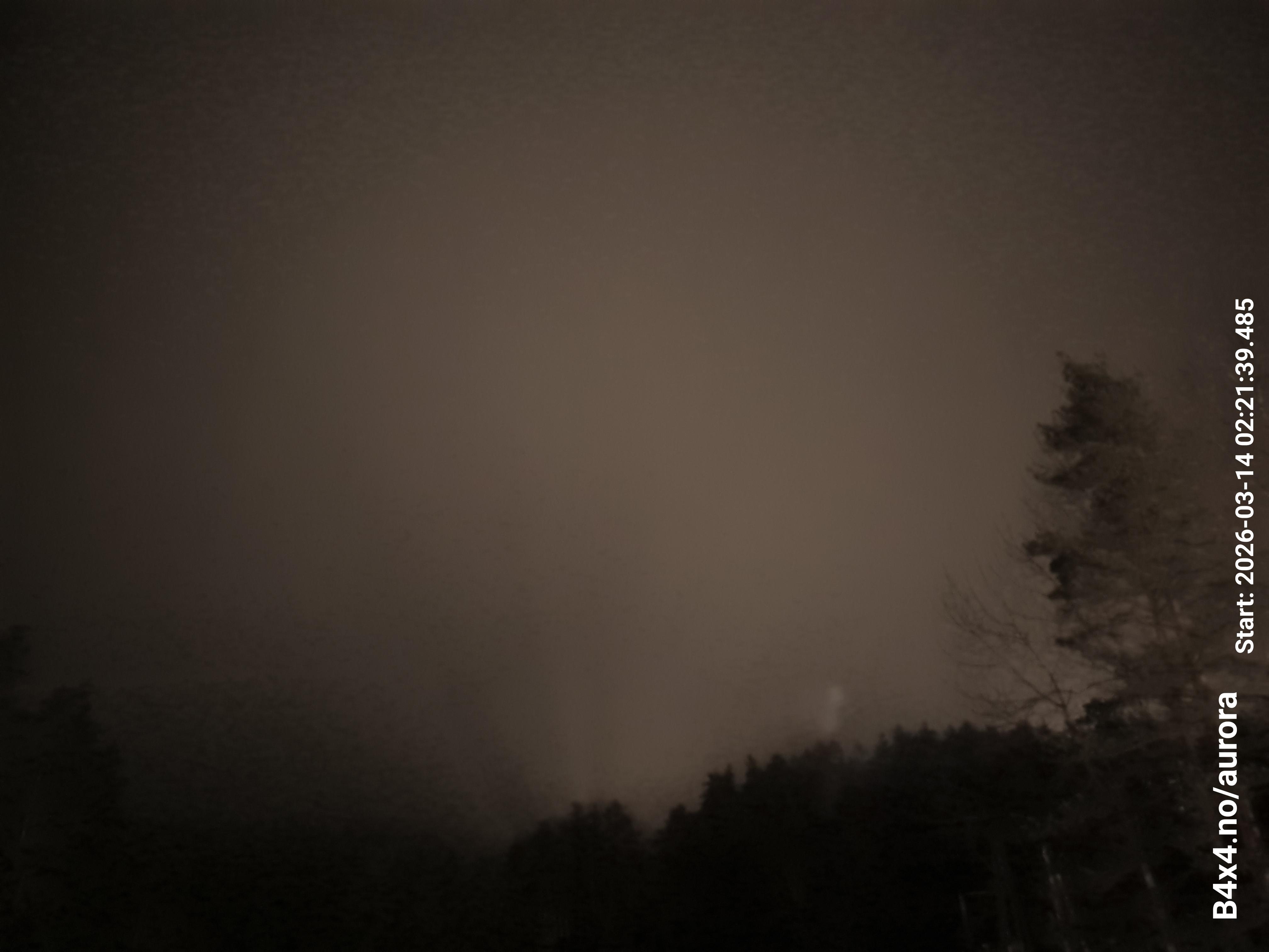 aurle_20260314_022155_lys50_star50_KP06_ISO1000_Lukker15.jpeg