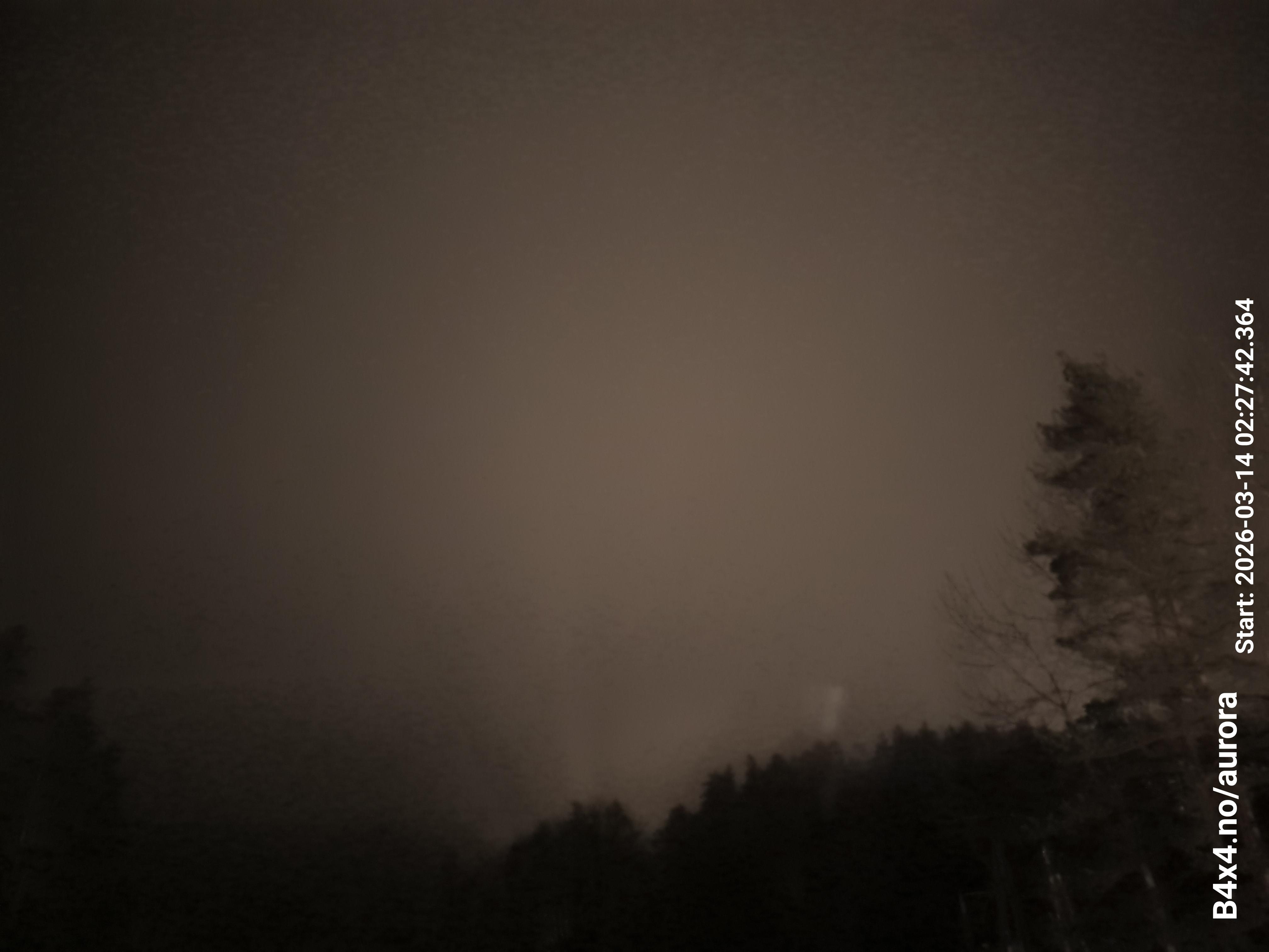 aurle_20260314_022758_lys51_star50_KP06_ISO1000_Lukker15.jpeg
