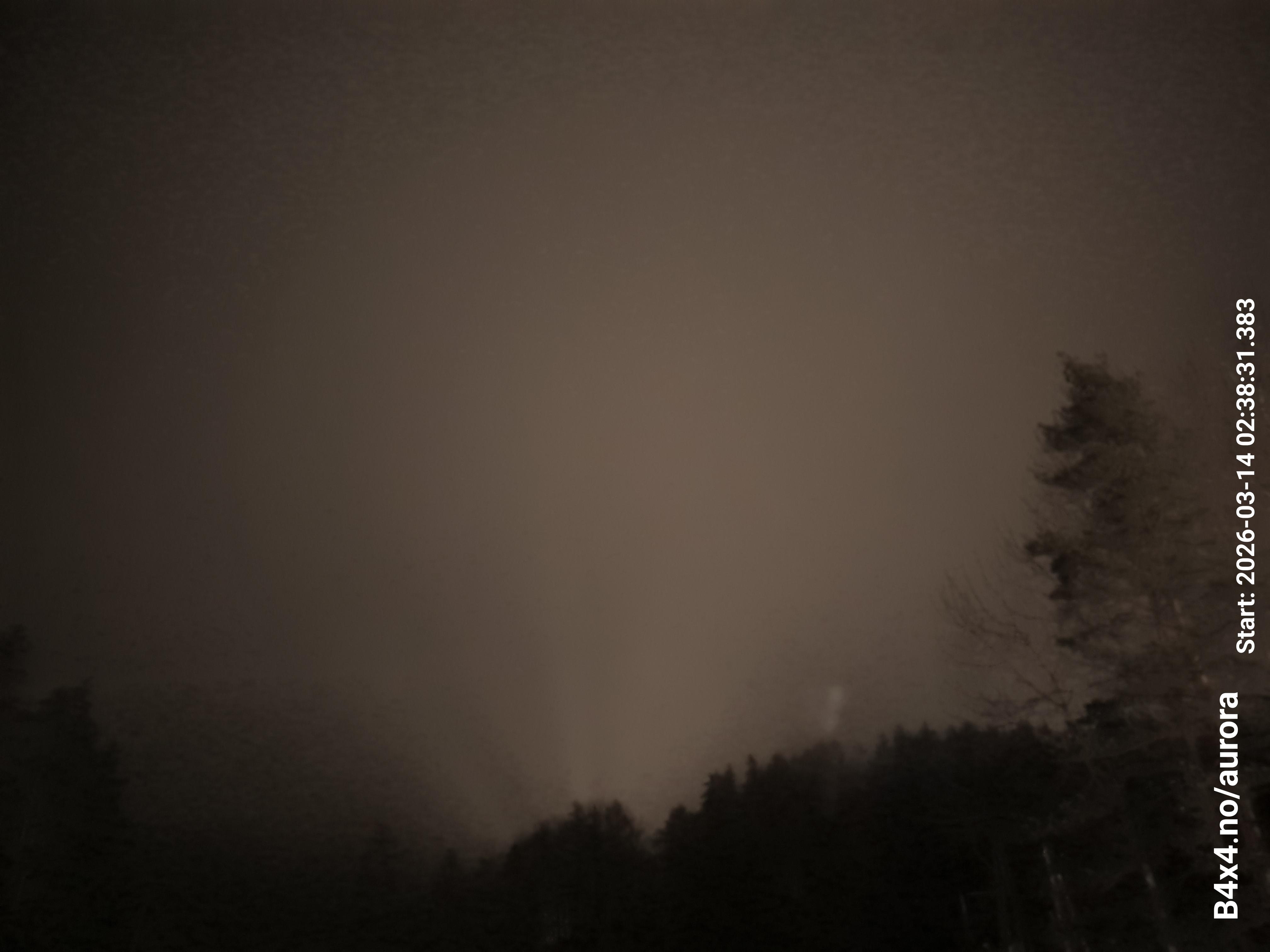 aurle_20260314_023847_lys53_star50_KPX_ISO1000_Lukker15.jpeg