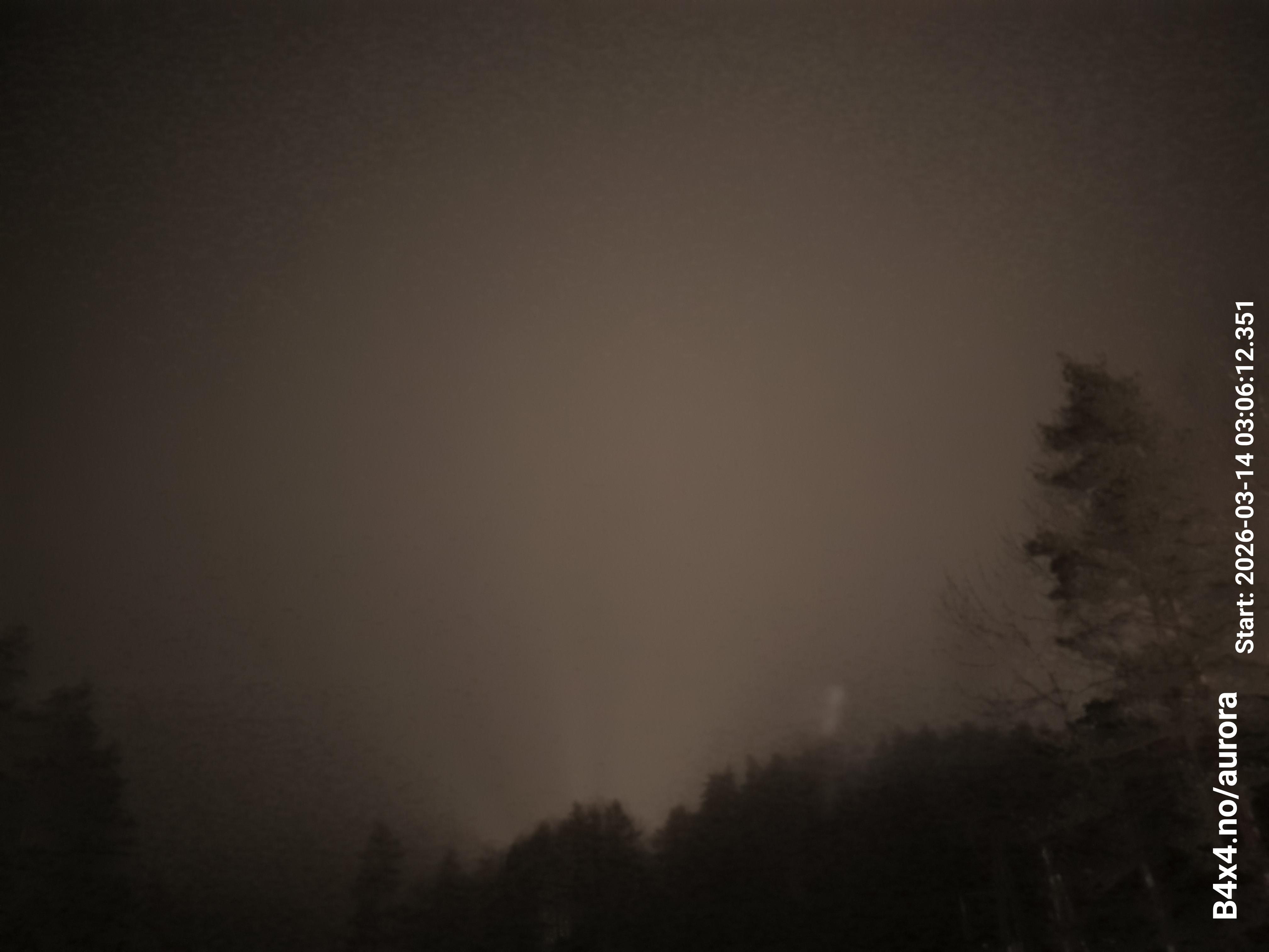 aurle_20260314_030628_lys54_star50_KP06_ISO1000_Lukker15.jpeg