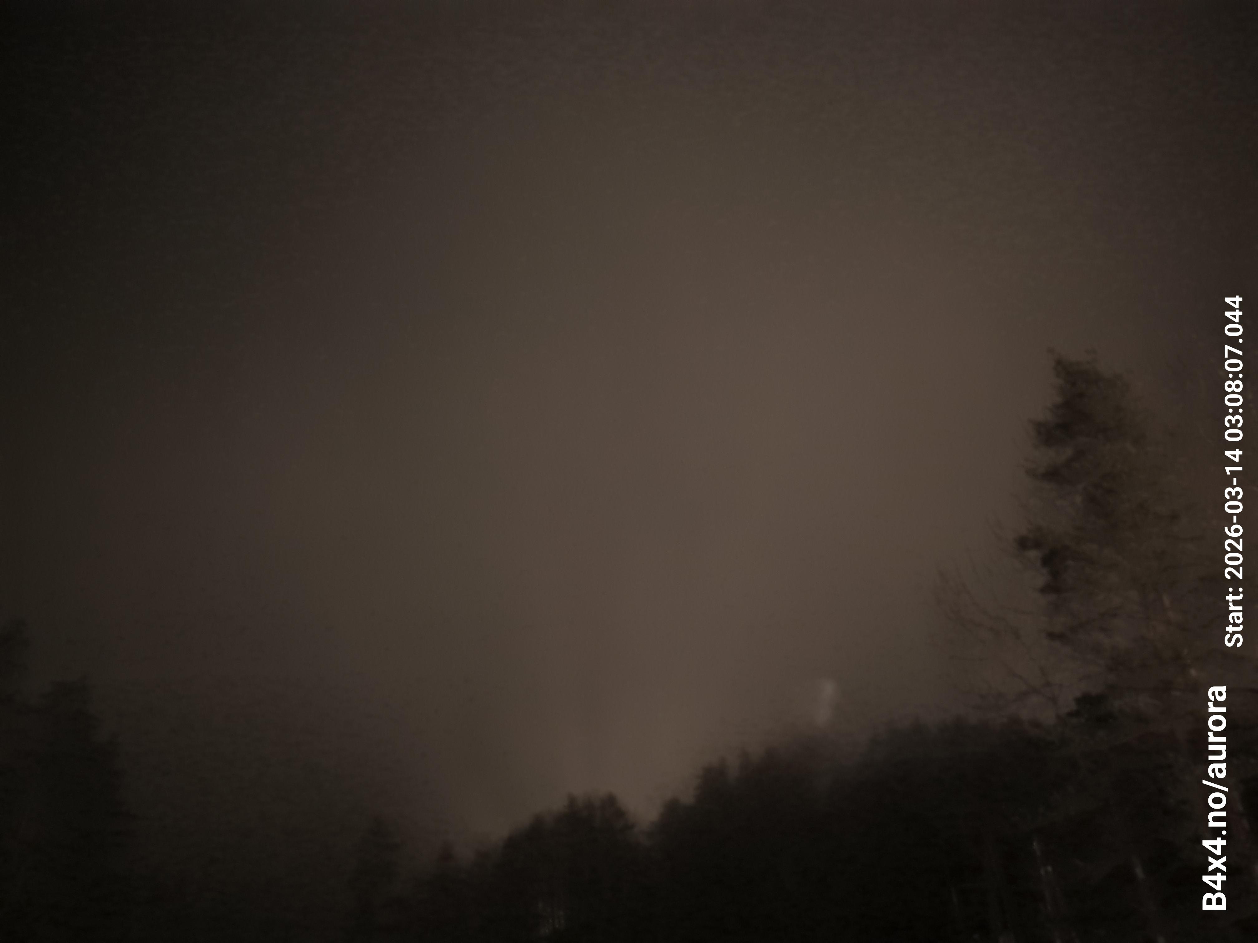 aurle_20260314_030823_lys48_star50_KP06_ISO1000_Lukker15.jpeg