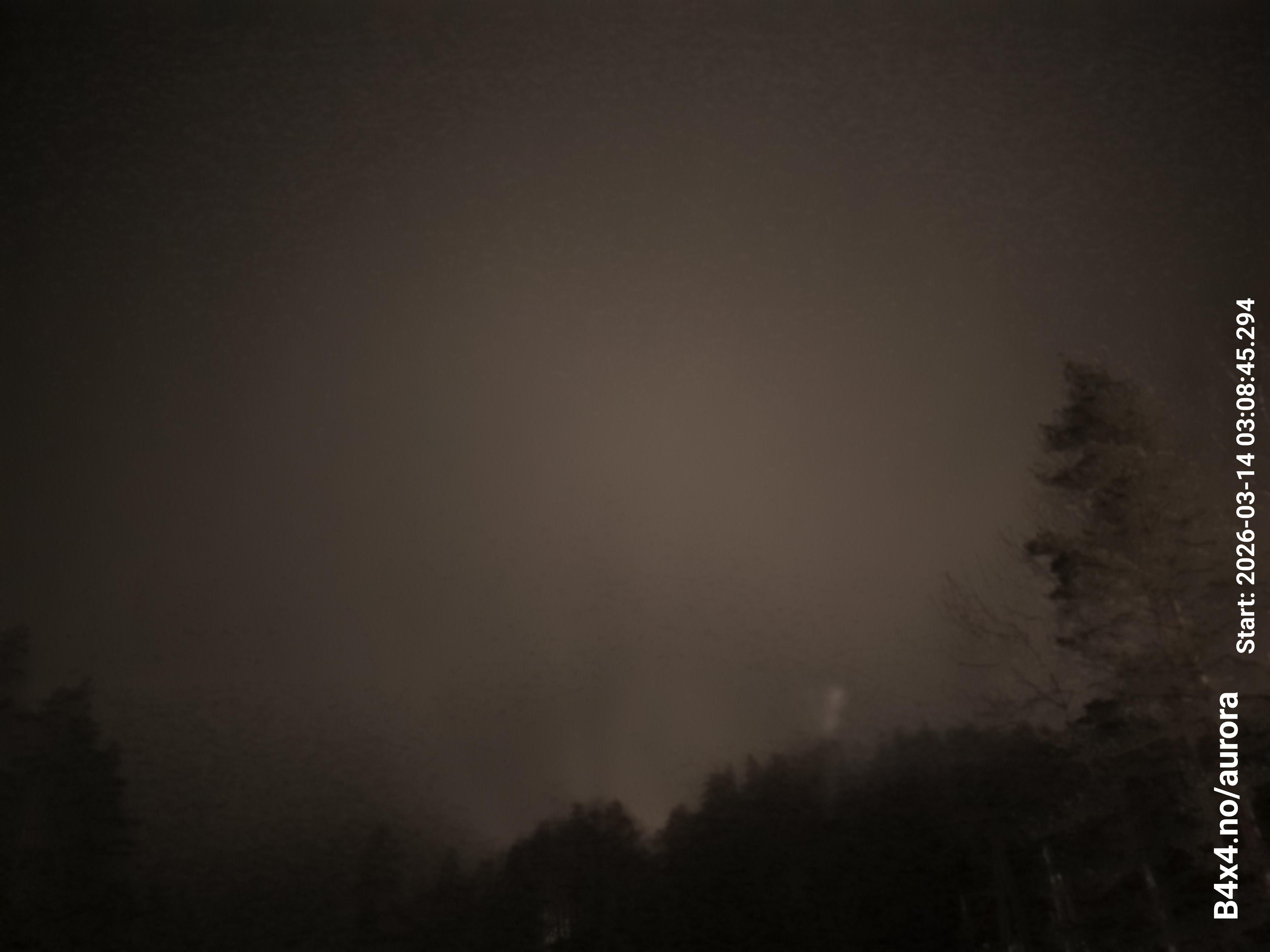 aurle_20260314_030901_lys45_star50_KP06_ISO1000_Lukker15.jpeg