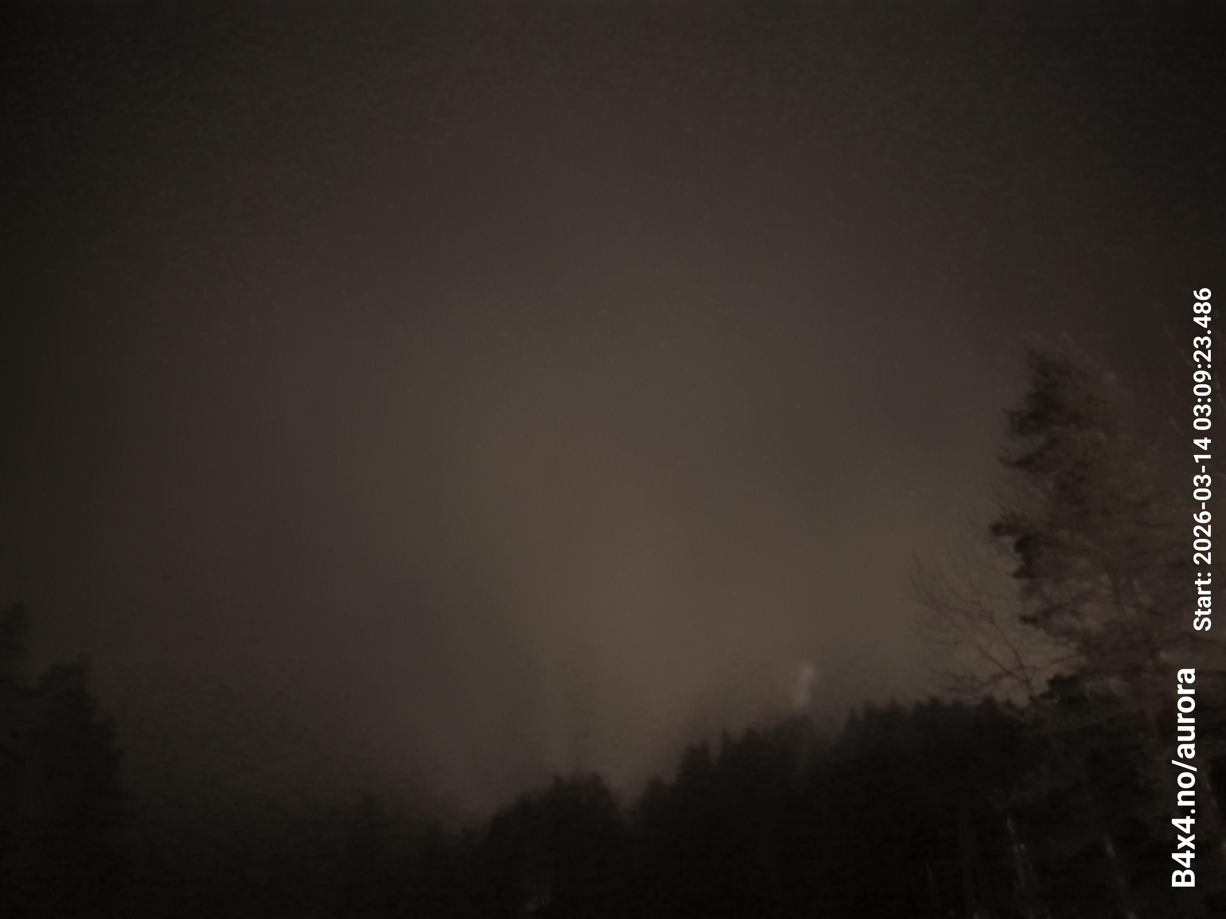 aurle_20260314_030939_lys42_star50_KP06_ISO1000_Lukker15.jpeg