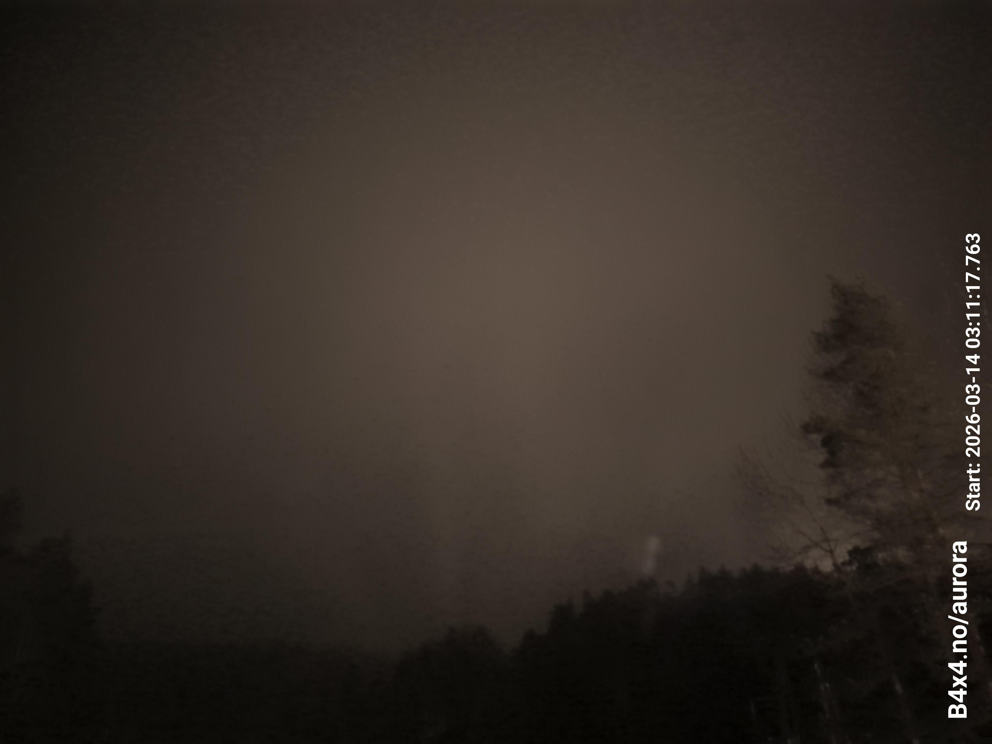 aurle_20260314_031134_lys46_star50_KP06_ISO1000_Lukker15.jpeg