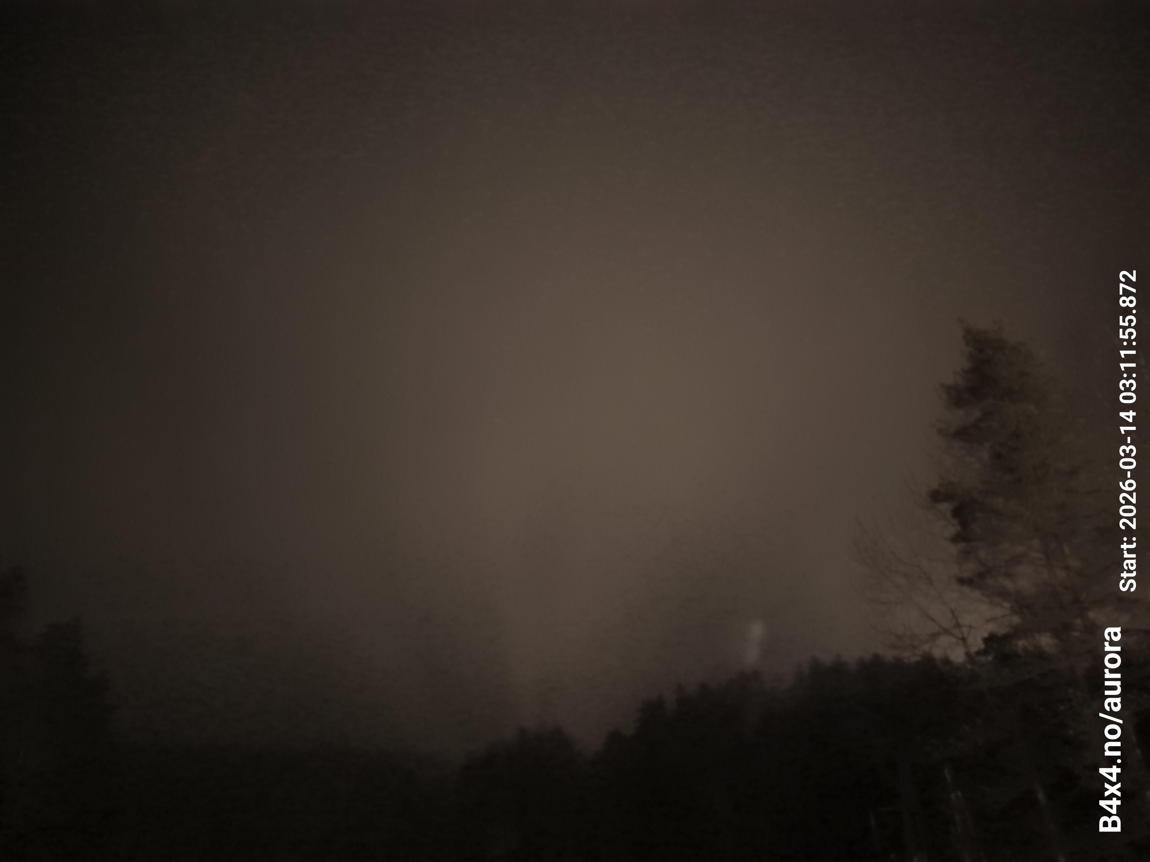 aurle_20260314_031212_lys46_star50_KP06_ISO1000_Lukker15.jpeg