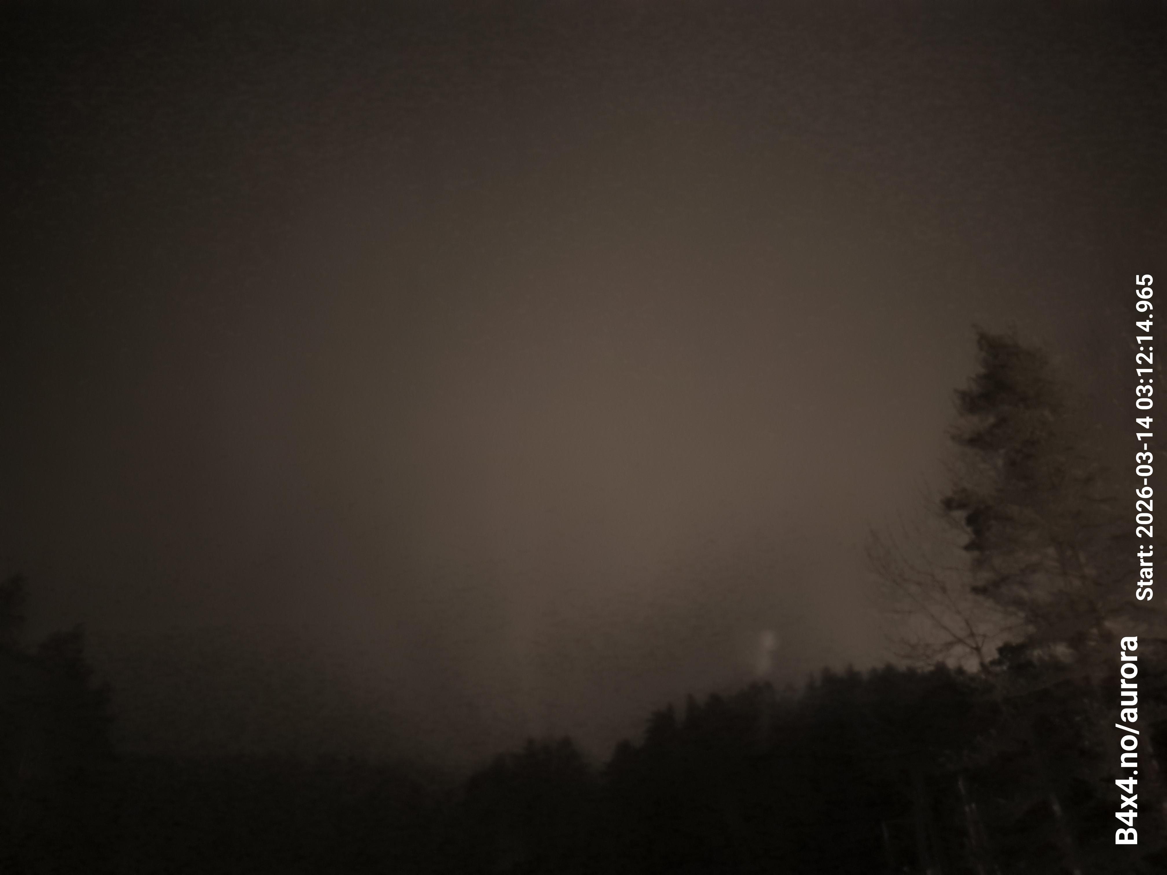 aurle_20260314_031231_lys45_star50_KP06_ISO1000_Lukker15.jpeg