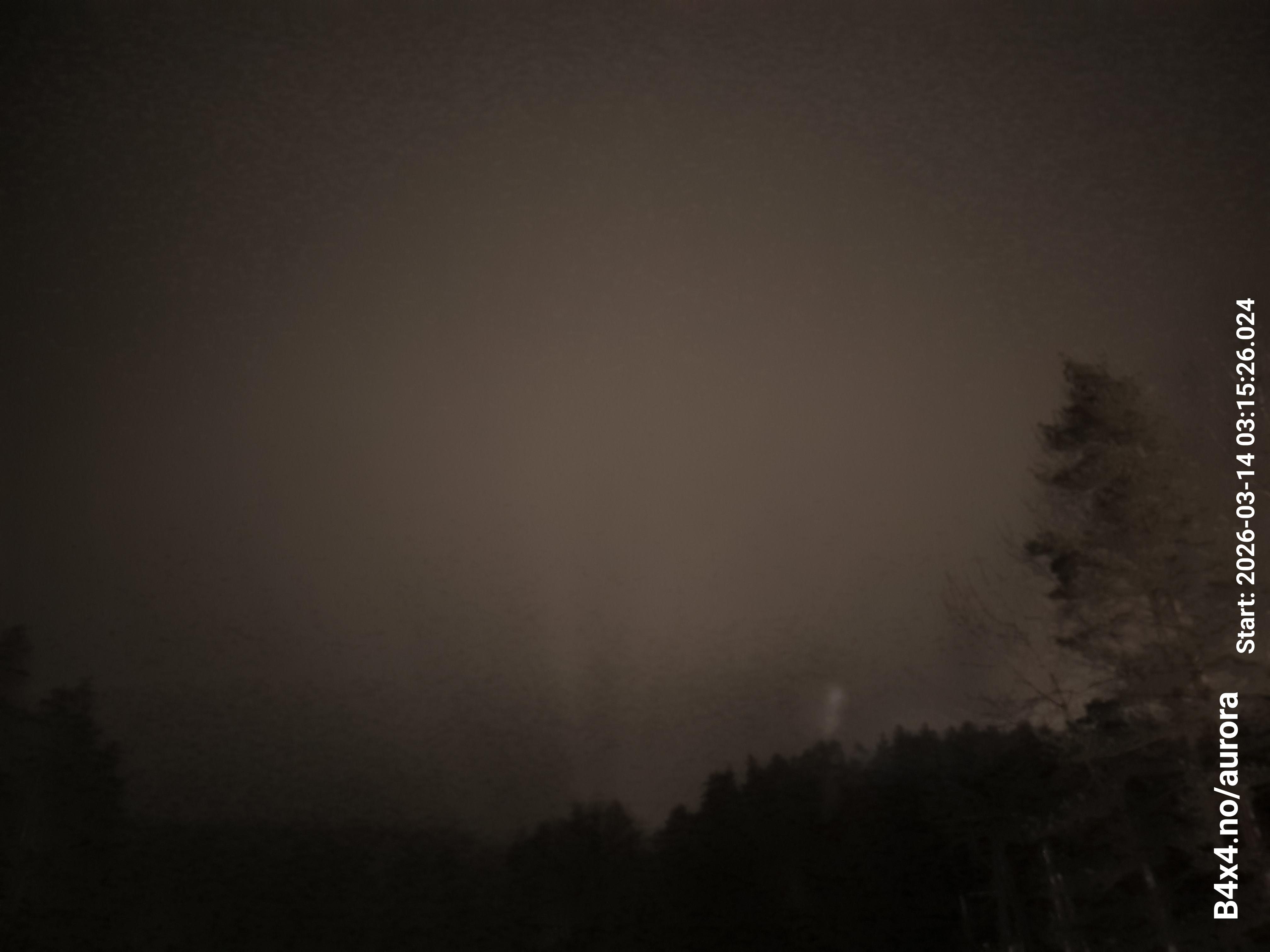 aurle_20260314_031542_lys46_star50_KP06_ISO1000_Lukker15.jpeg