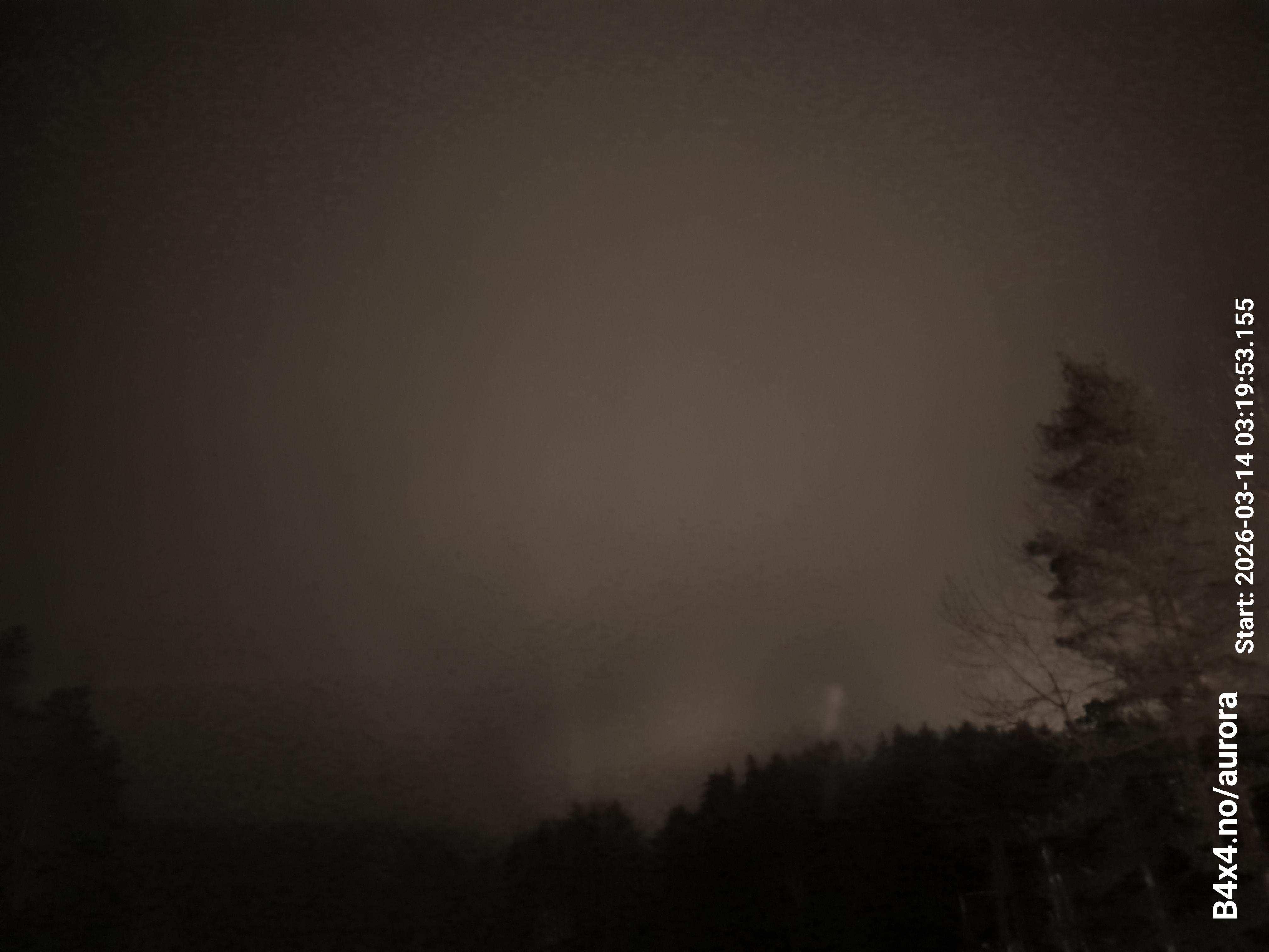 aurle_20260314_032009_lys46_star50_KP06_ISO1000_Lukker15.jpeg