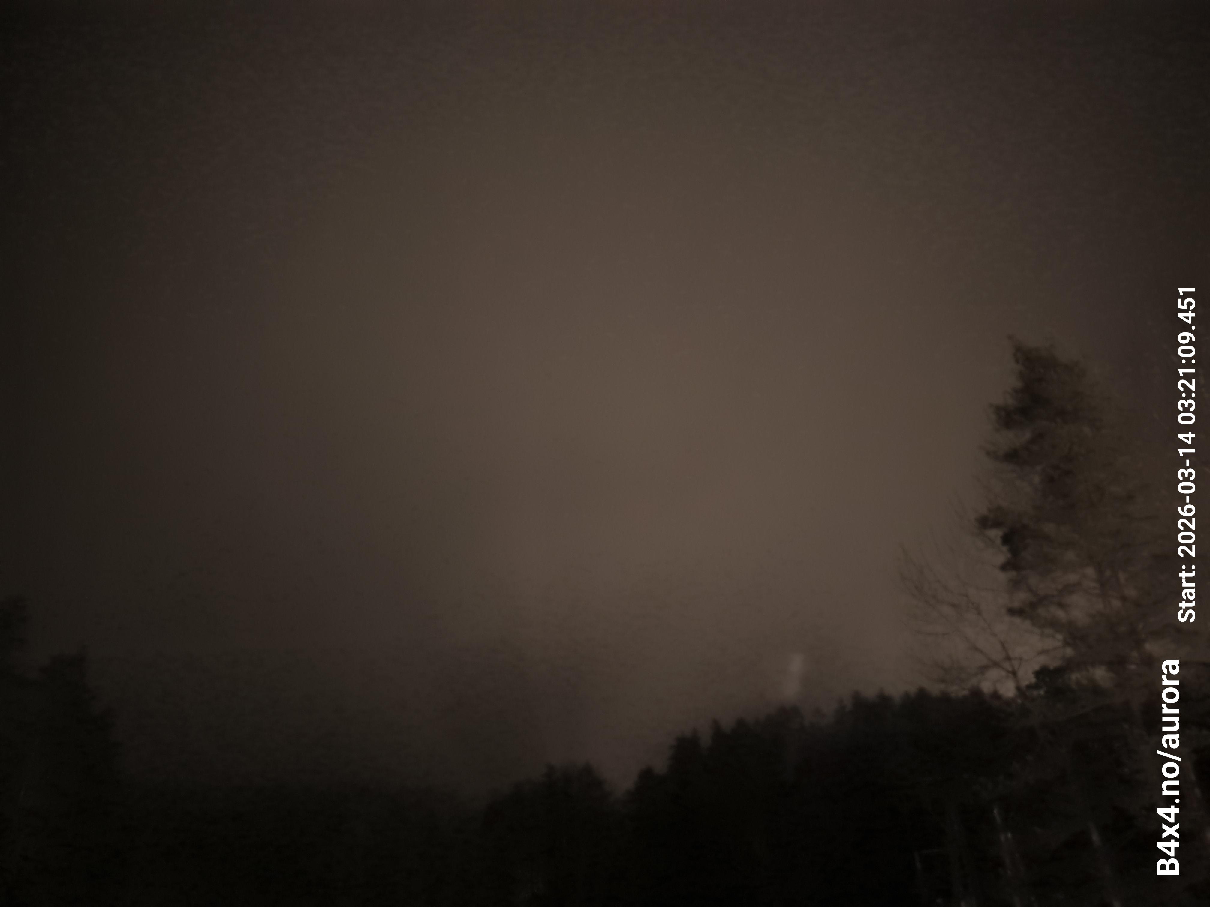 aurle_20260314_032125_lys46_star50_KP06_ISO1000_Lukker15.jpeg